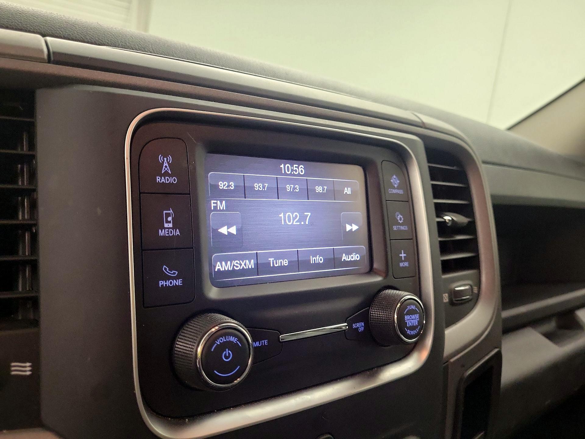 Thumbnail: 2022 RAM 1500 Classic - 15