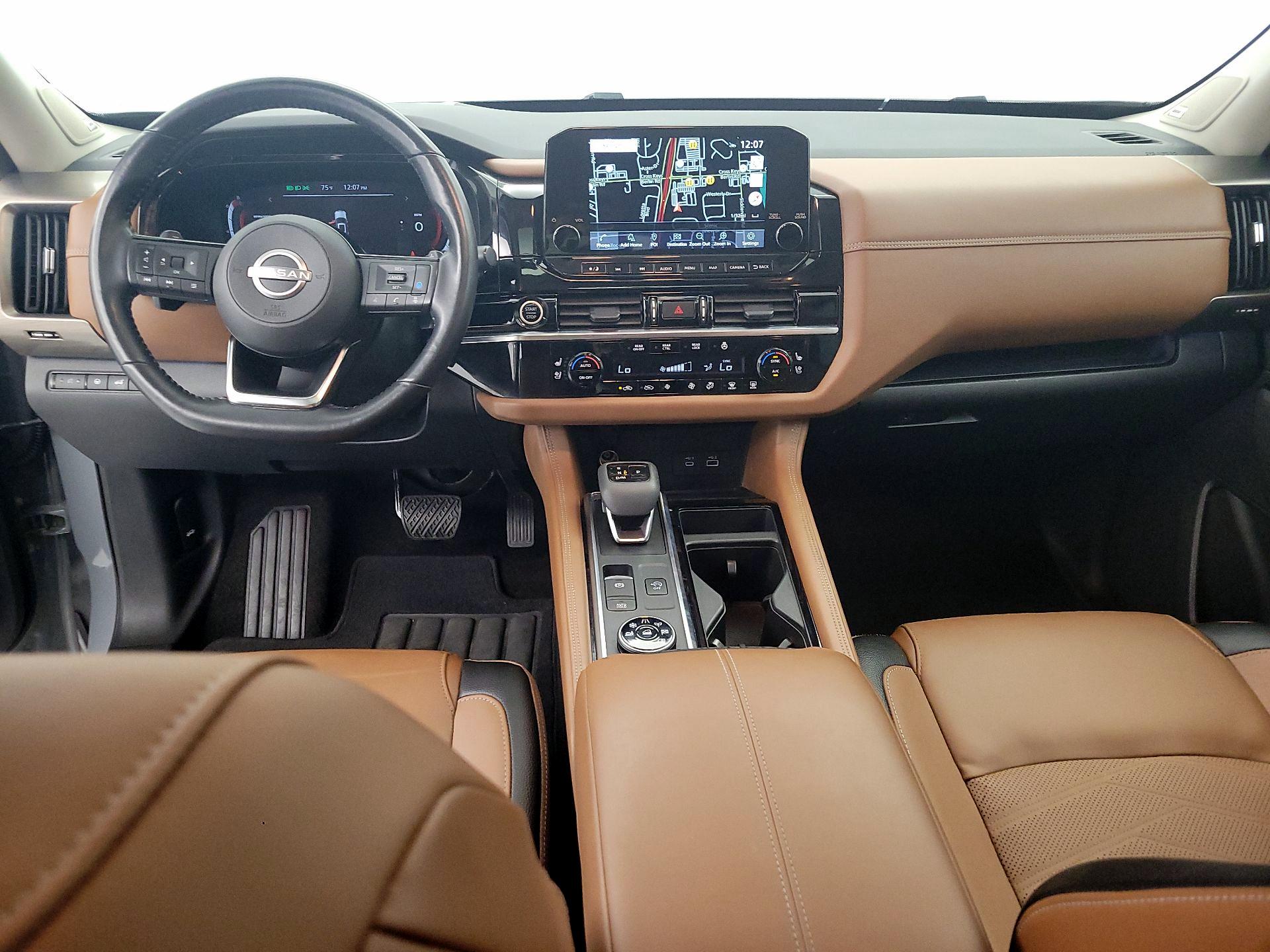Thumbnail: 2023 Nissan Pathfinder - 9