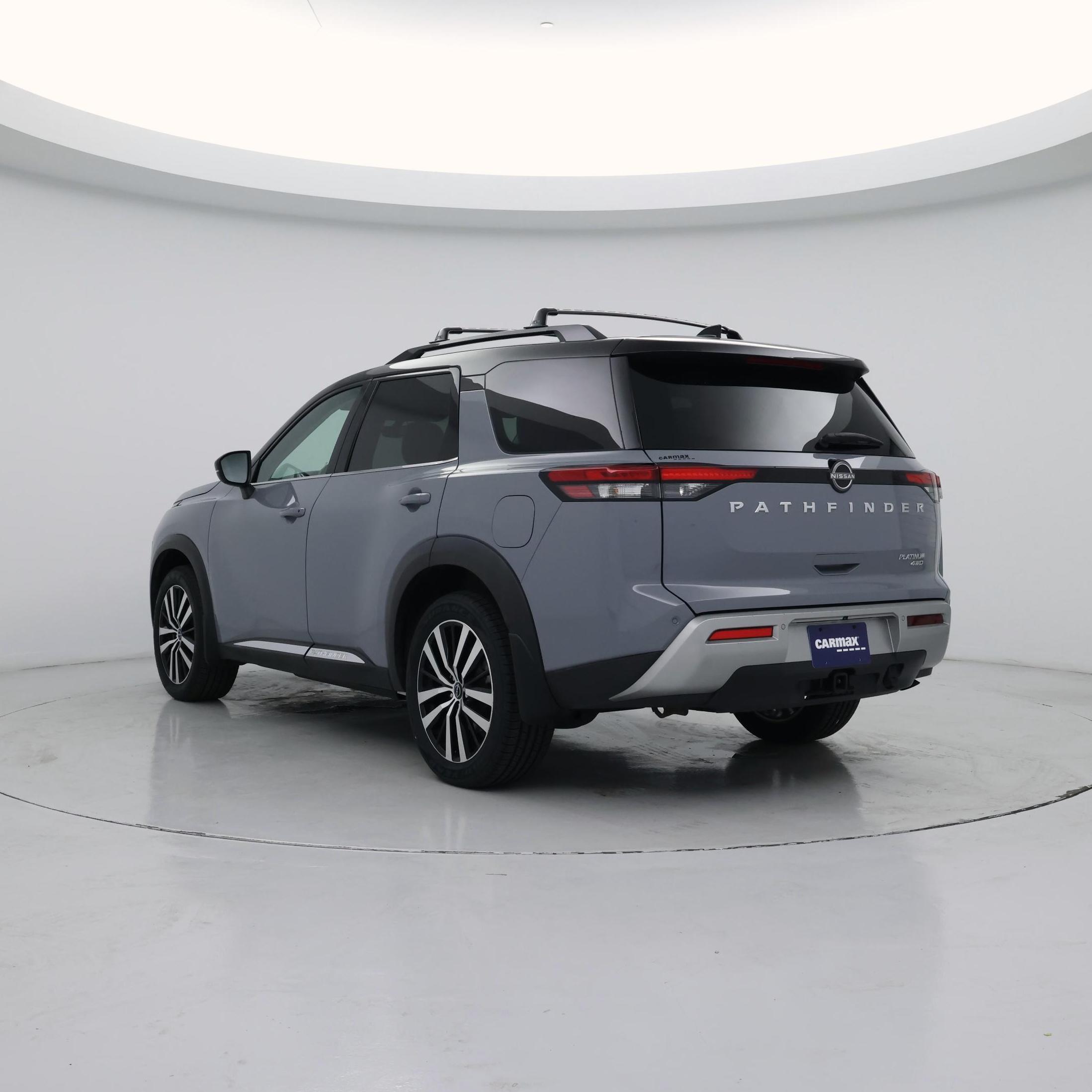 Thumbnail: 2023 Nissan Pathfinder - 2