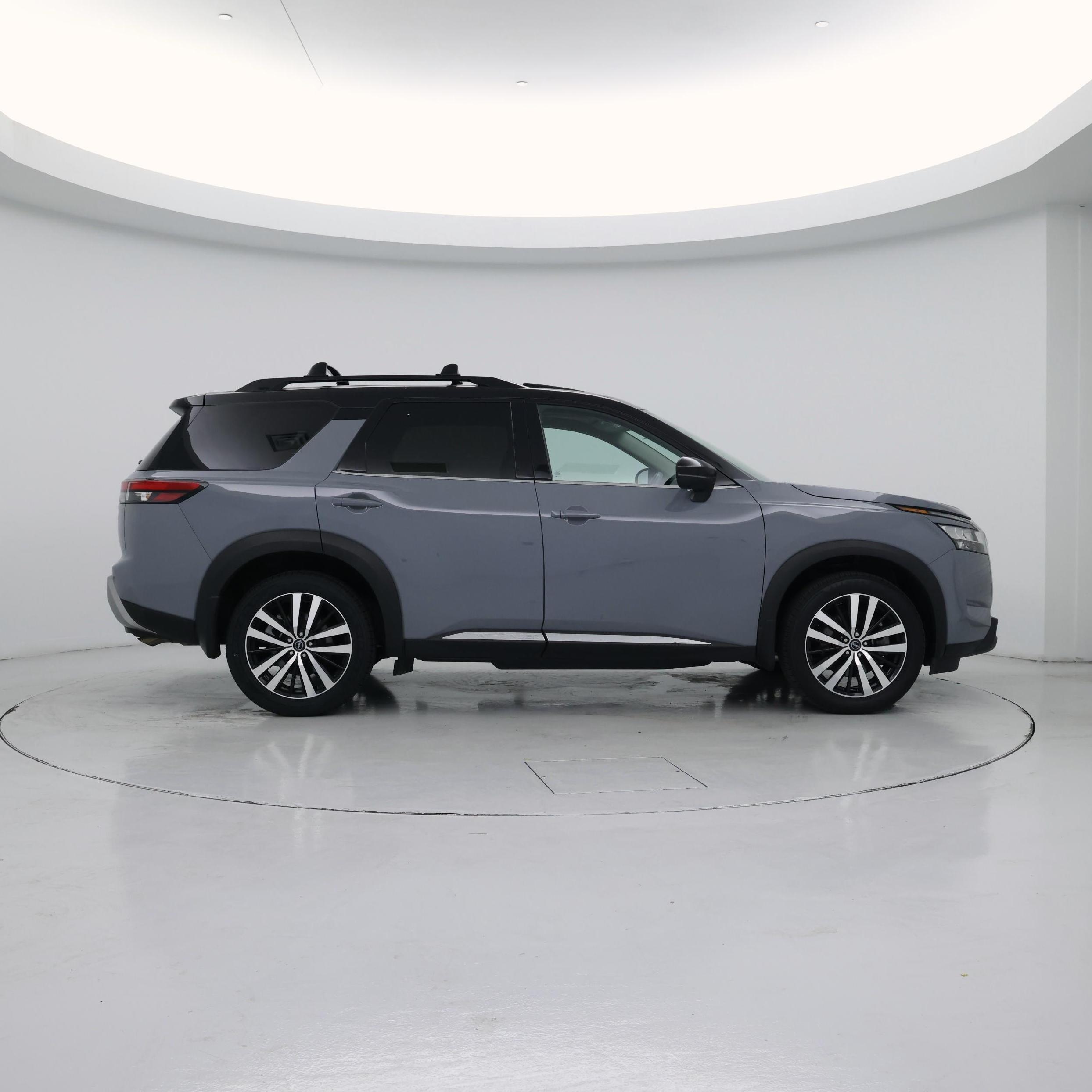 Thumbnail: 2023 Nissan Pathfinder - 7