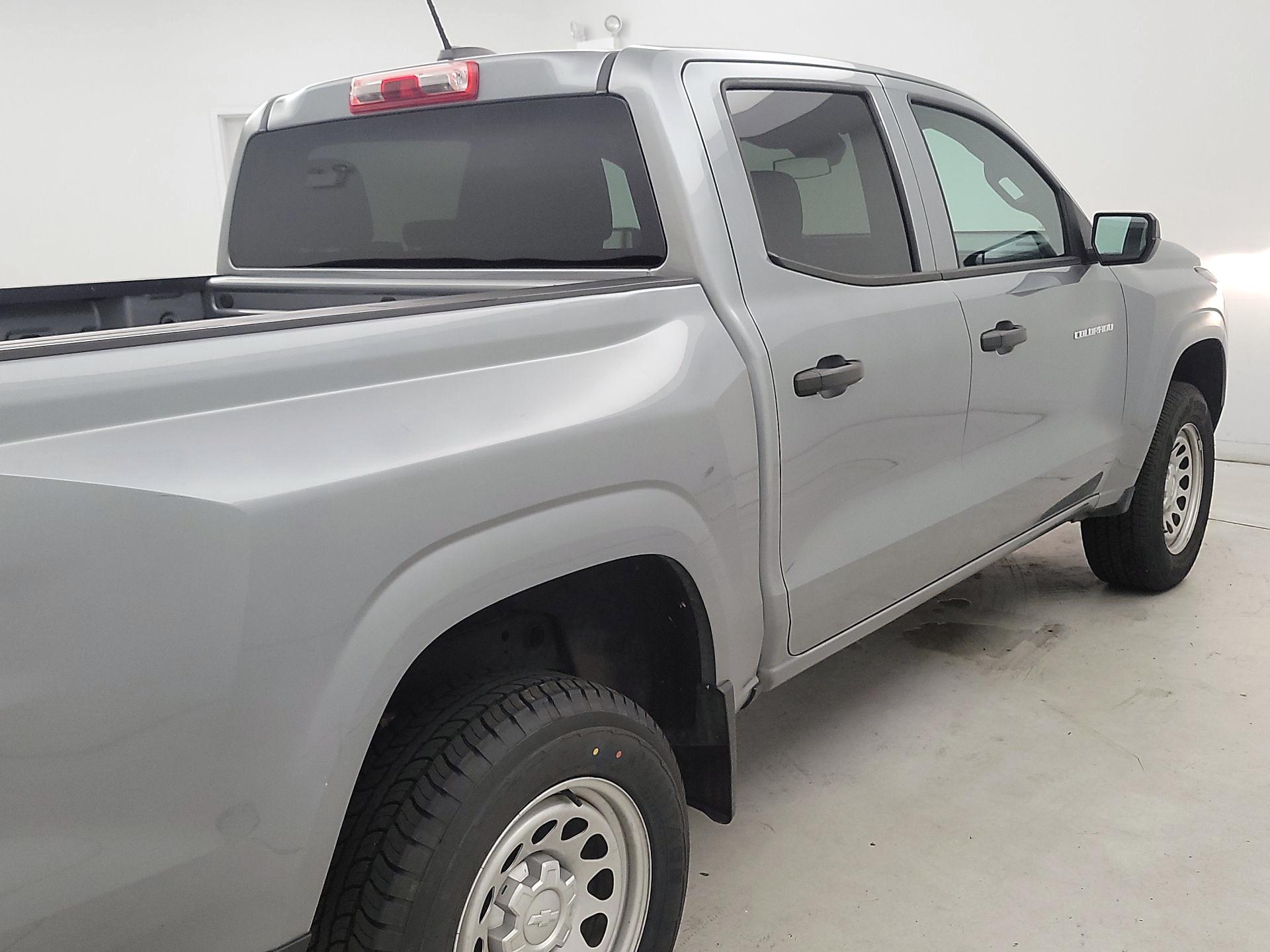 Thumbnail: 2023 Chevrolet Colorado - 5