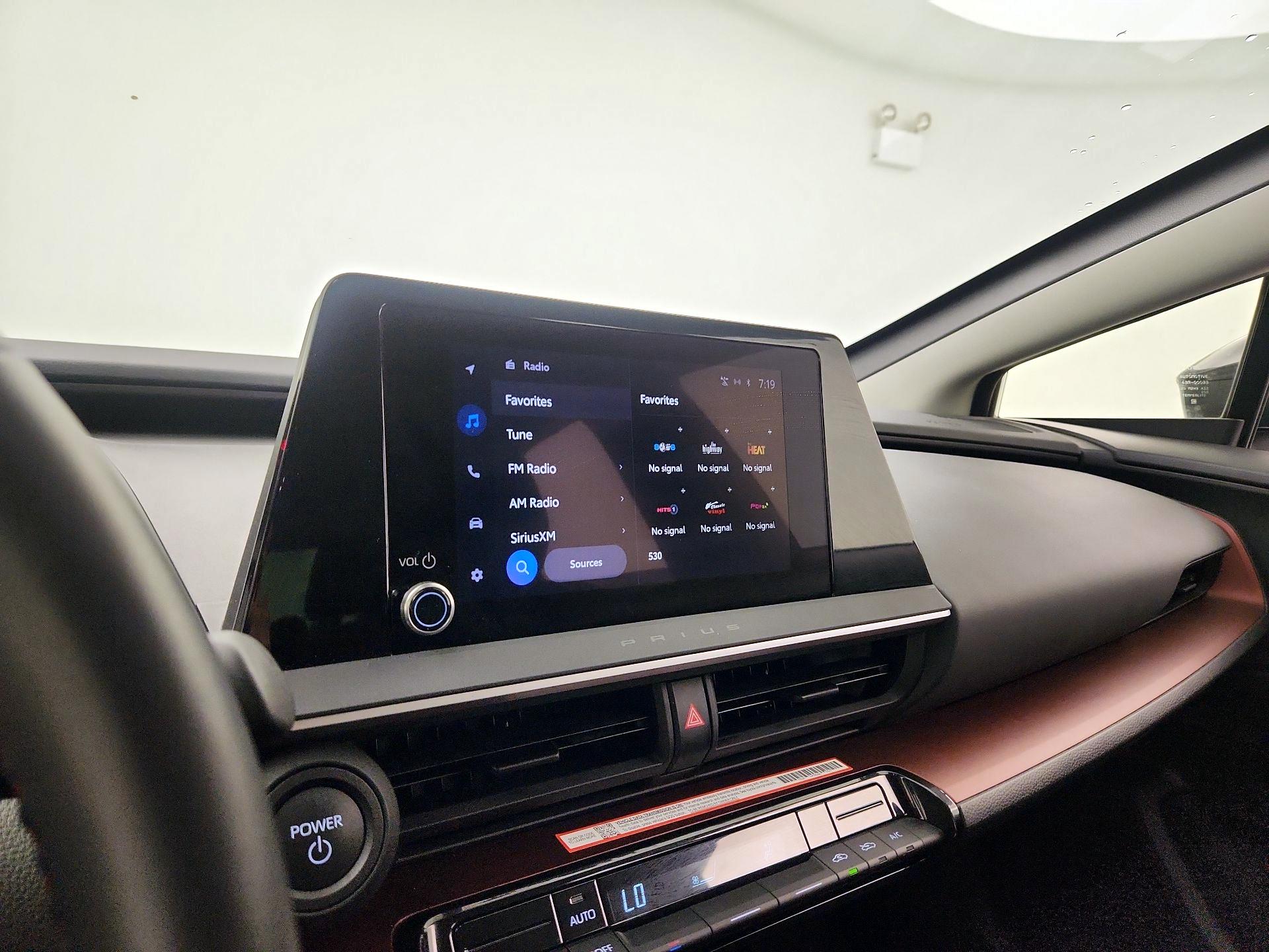 Thumbnail: 2024 Toyota Prius Prime - 16