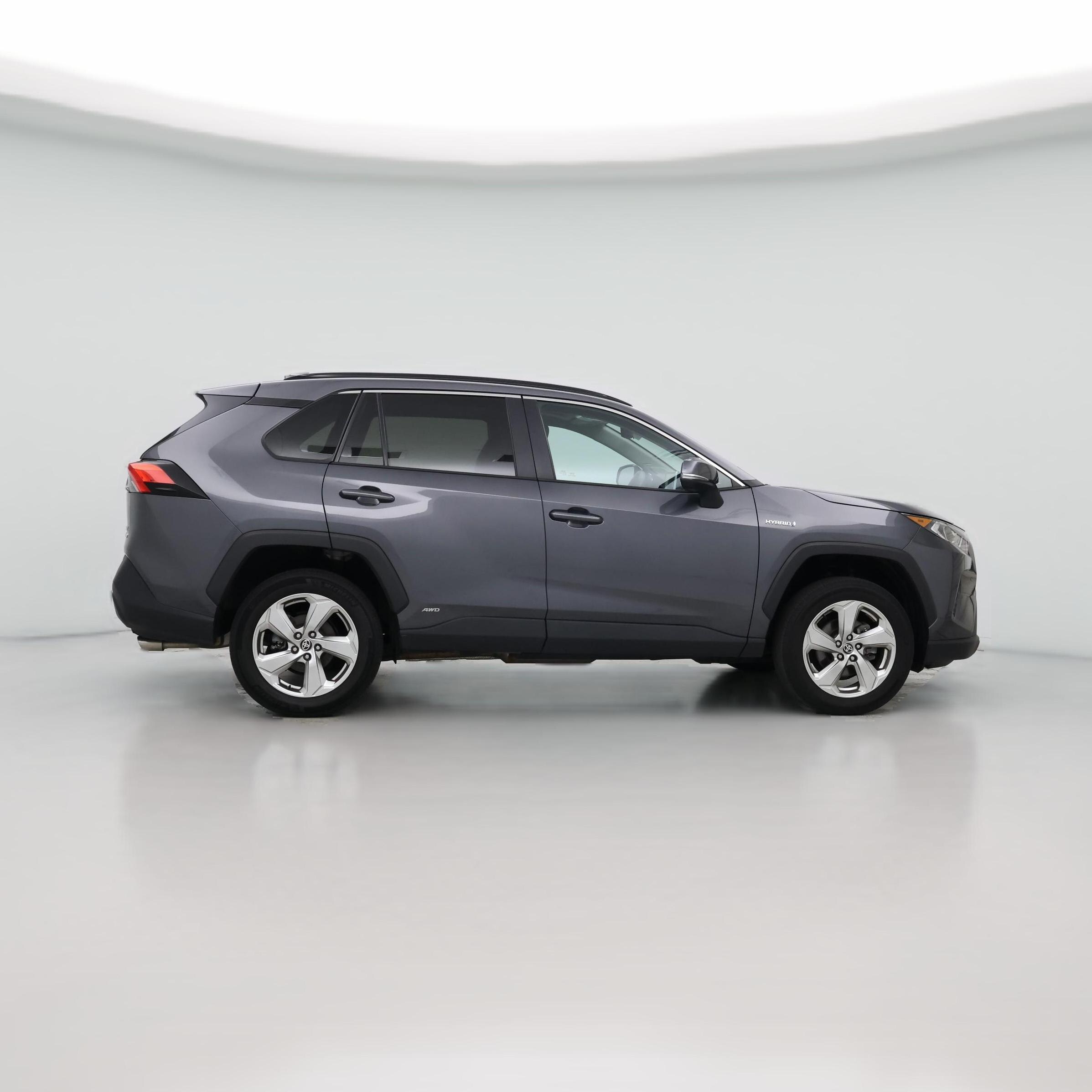 Thumbnail: 2021 Toyota RAV4 - 1