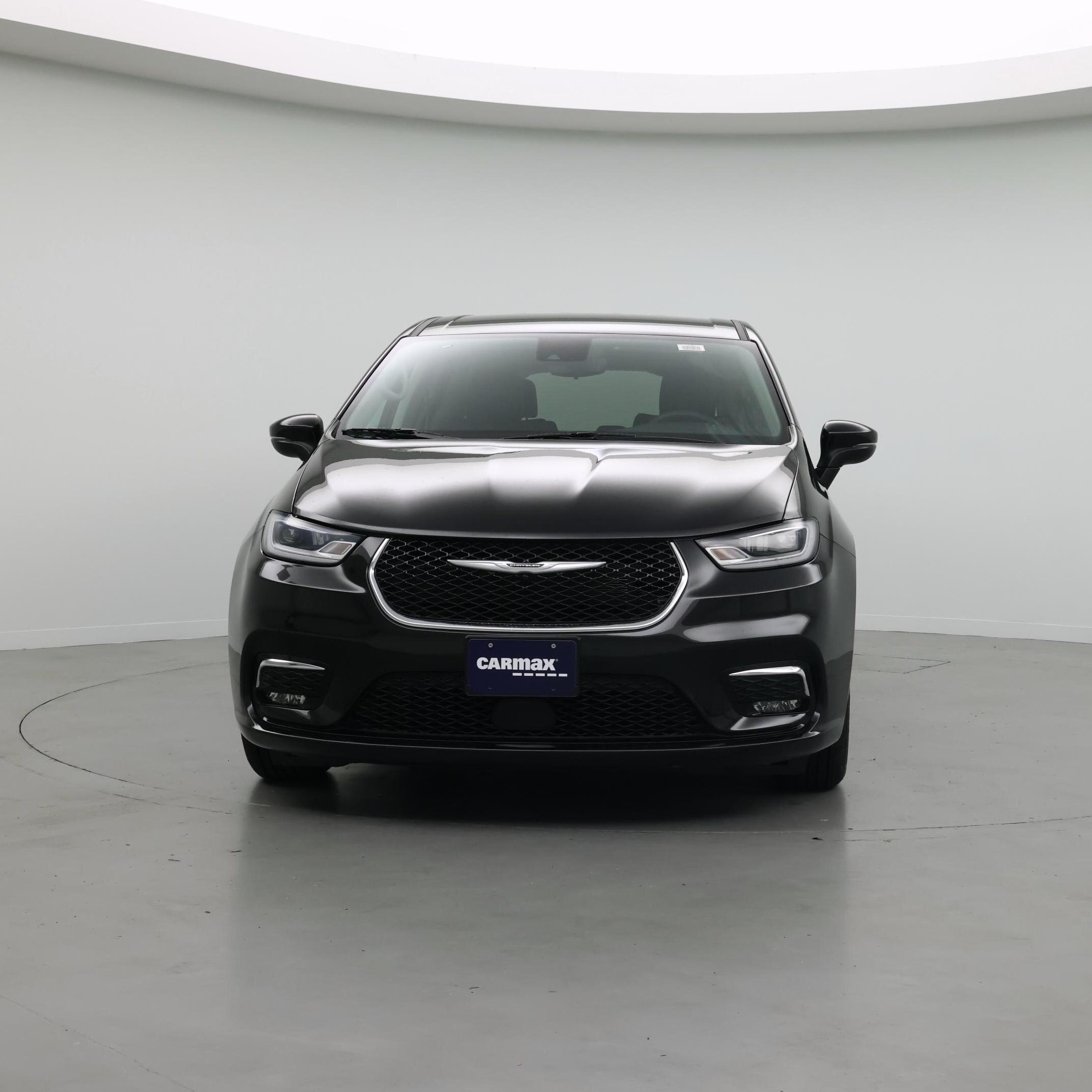 Thumbnail: 2023 Chrysler Pacifica - 5