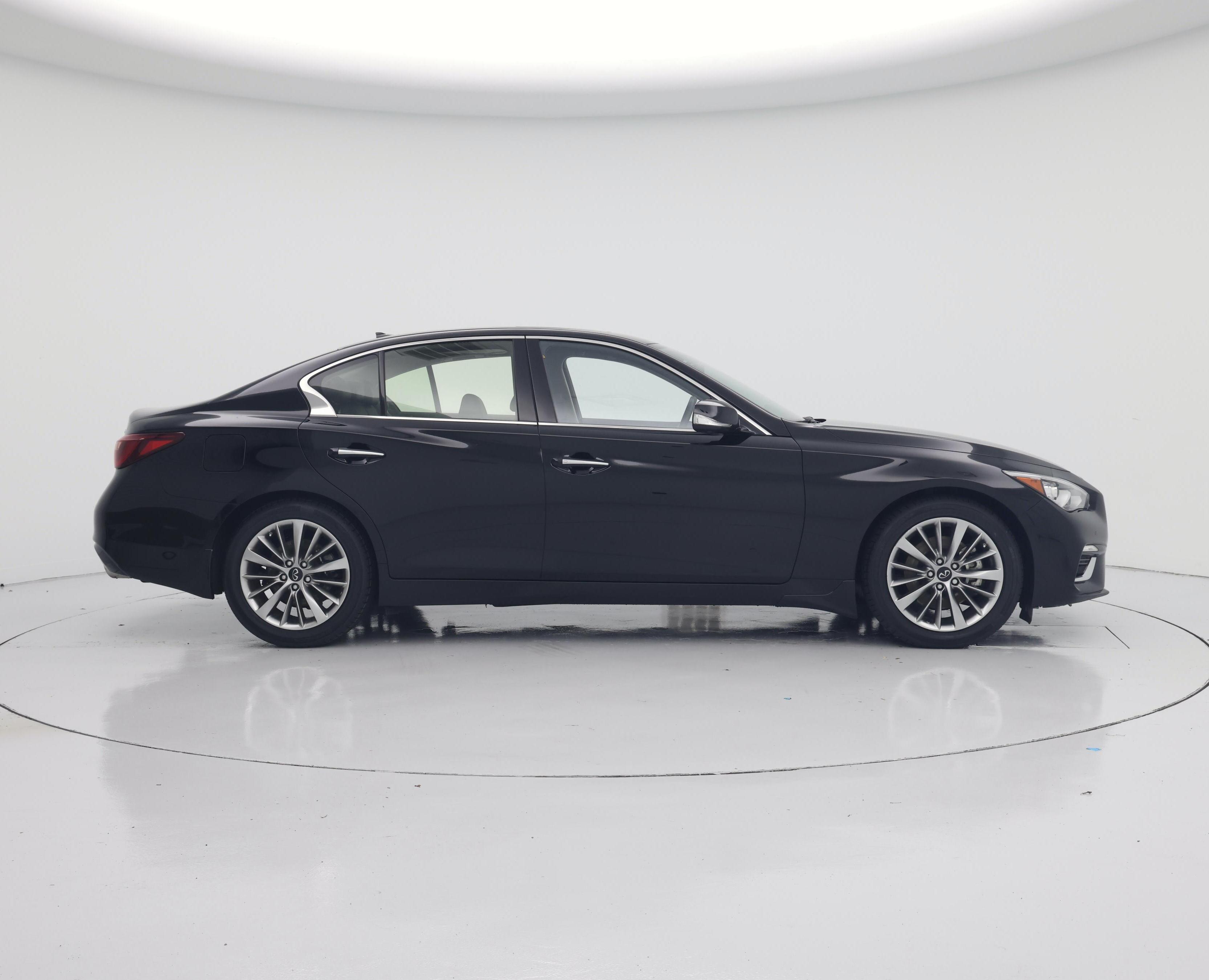 Thumbnail: 2023 INFINITI Q50 - 7