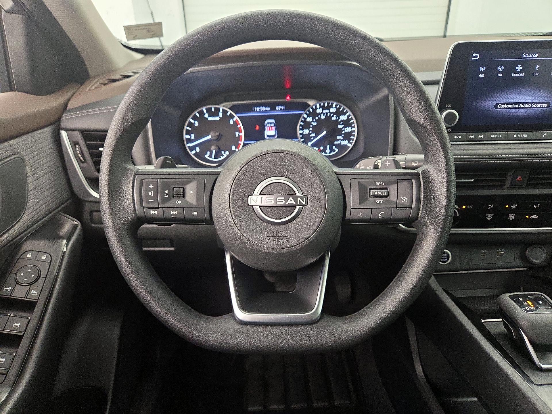 Thumbnail: 2023 Nissan Rogue - 10