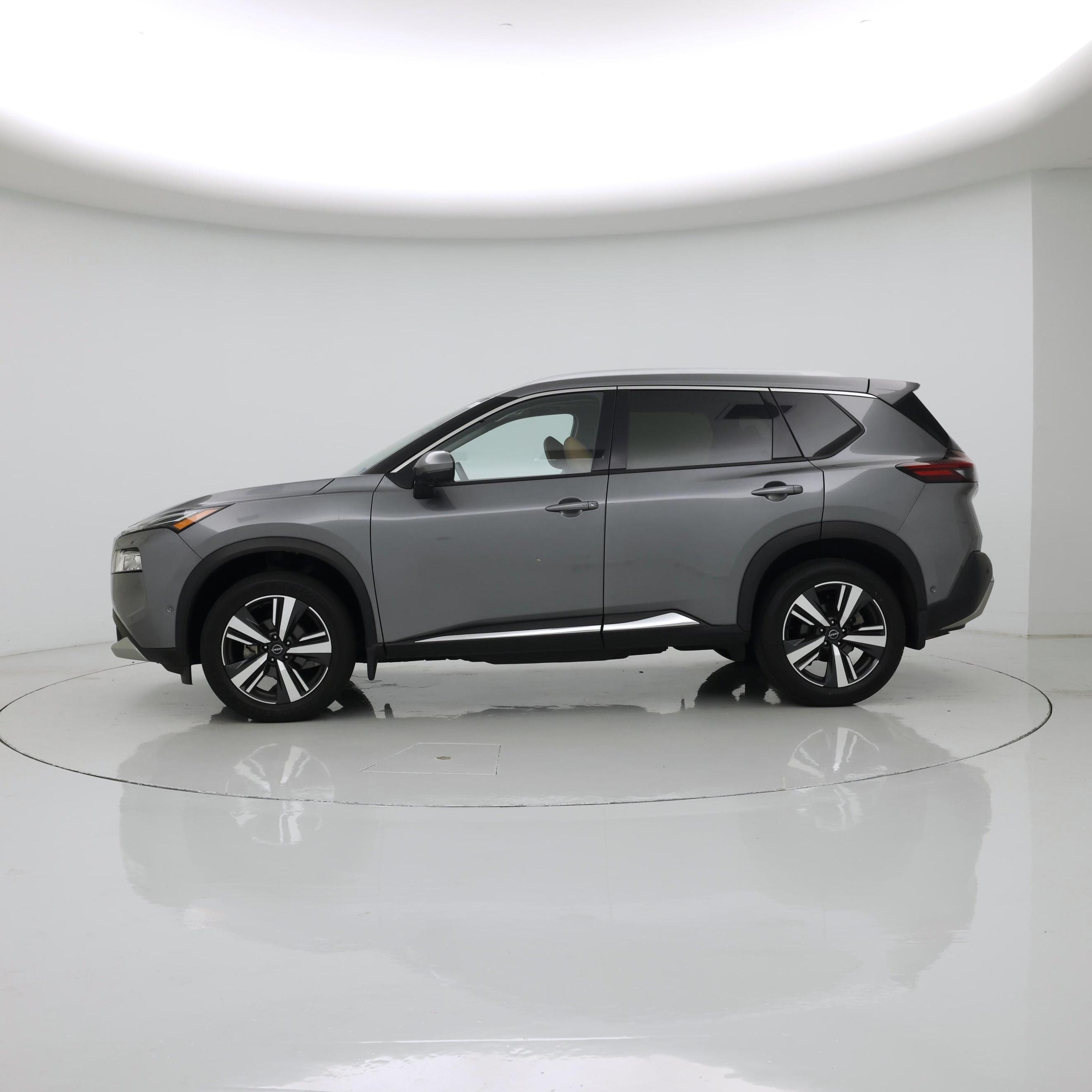 Thumbnail: 2023 Nissan Rogue - 3
