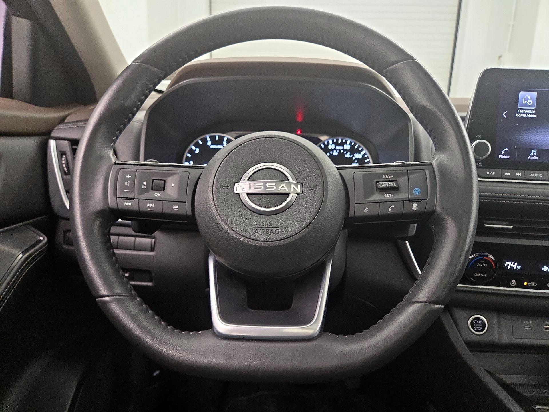 Thumbnail: 2023 Nissan Rogue - 10