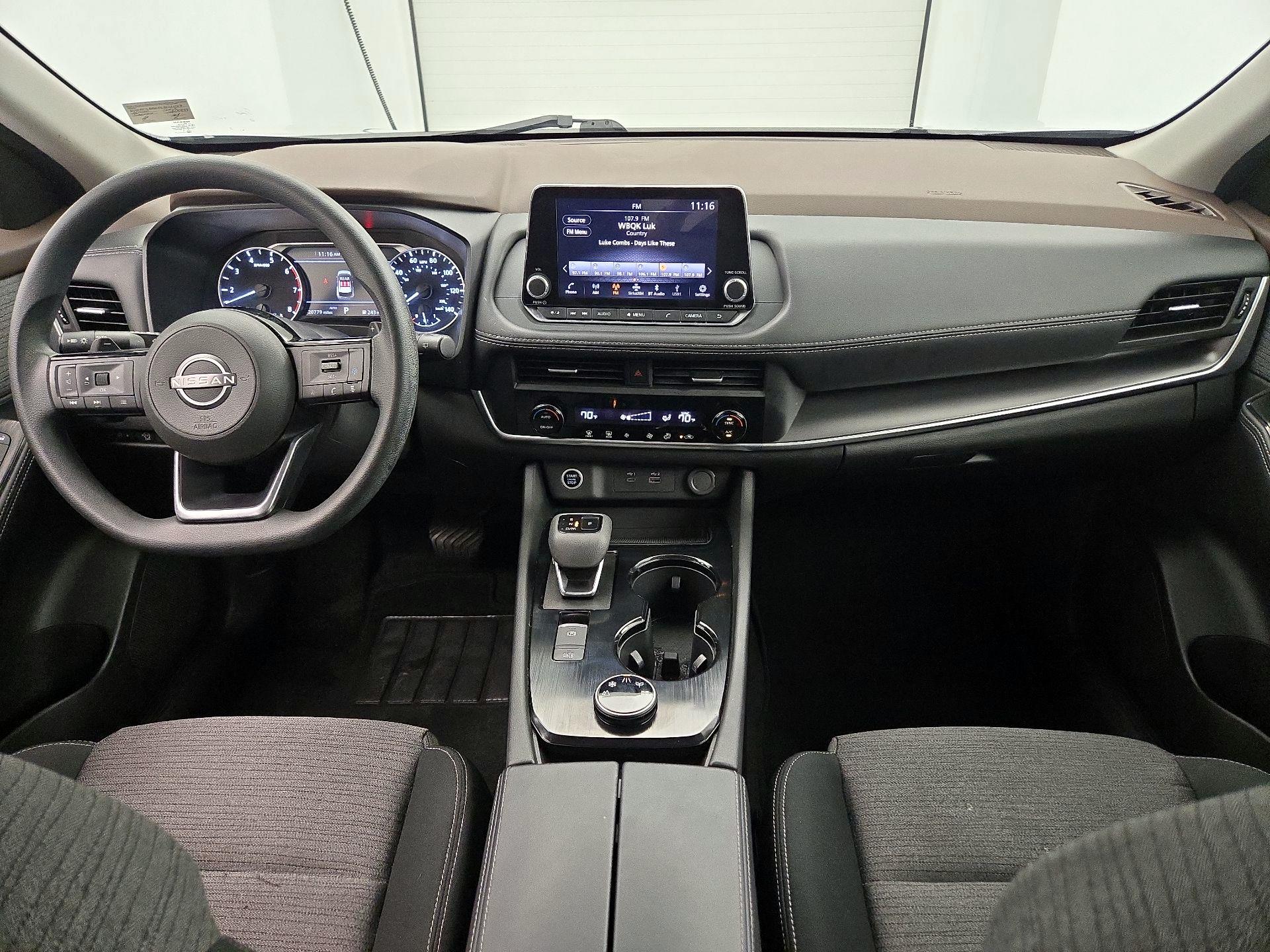 Thumbnail: 2023 Nissan Rogue - 9