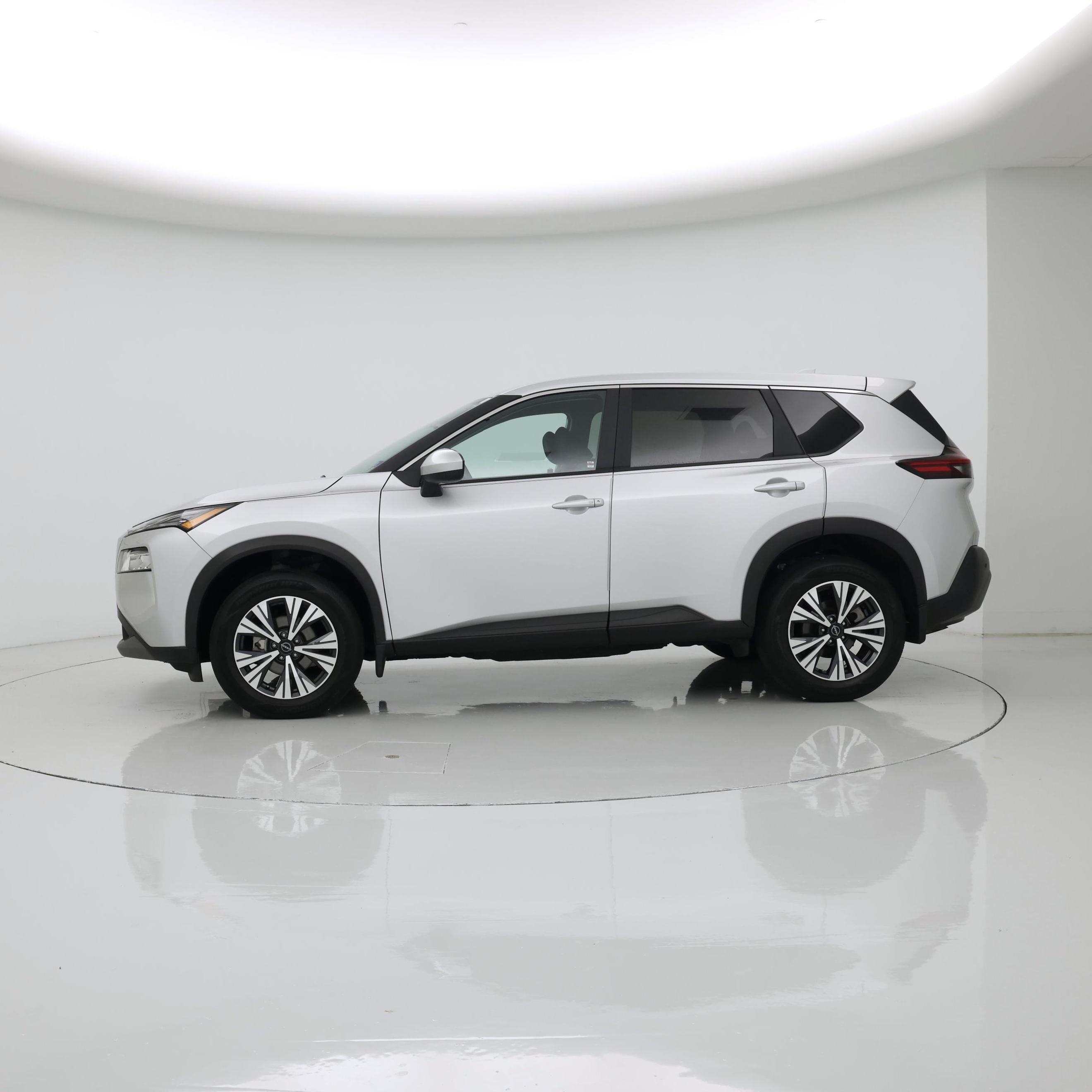 Thumbnail: 2023 Nissan Rogue - 3
