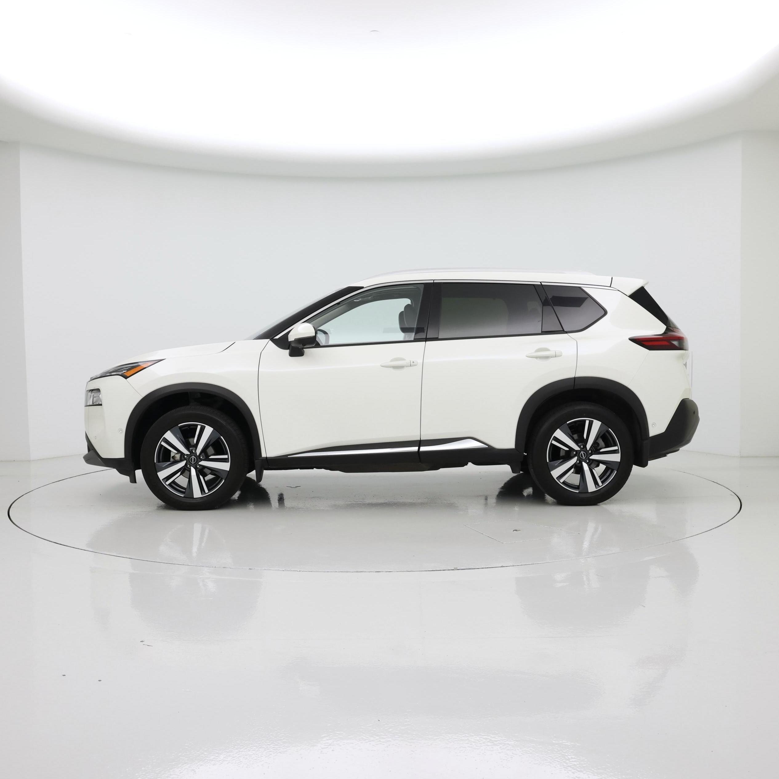 Thumbnail: 2023 Nissan Rogue - 3