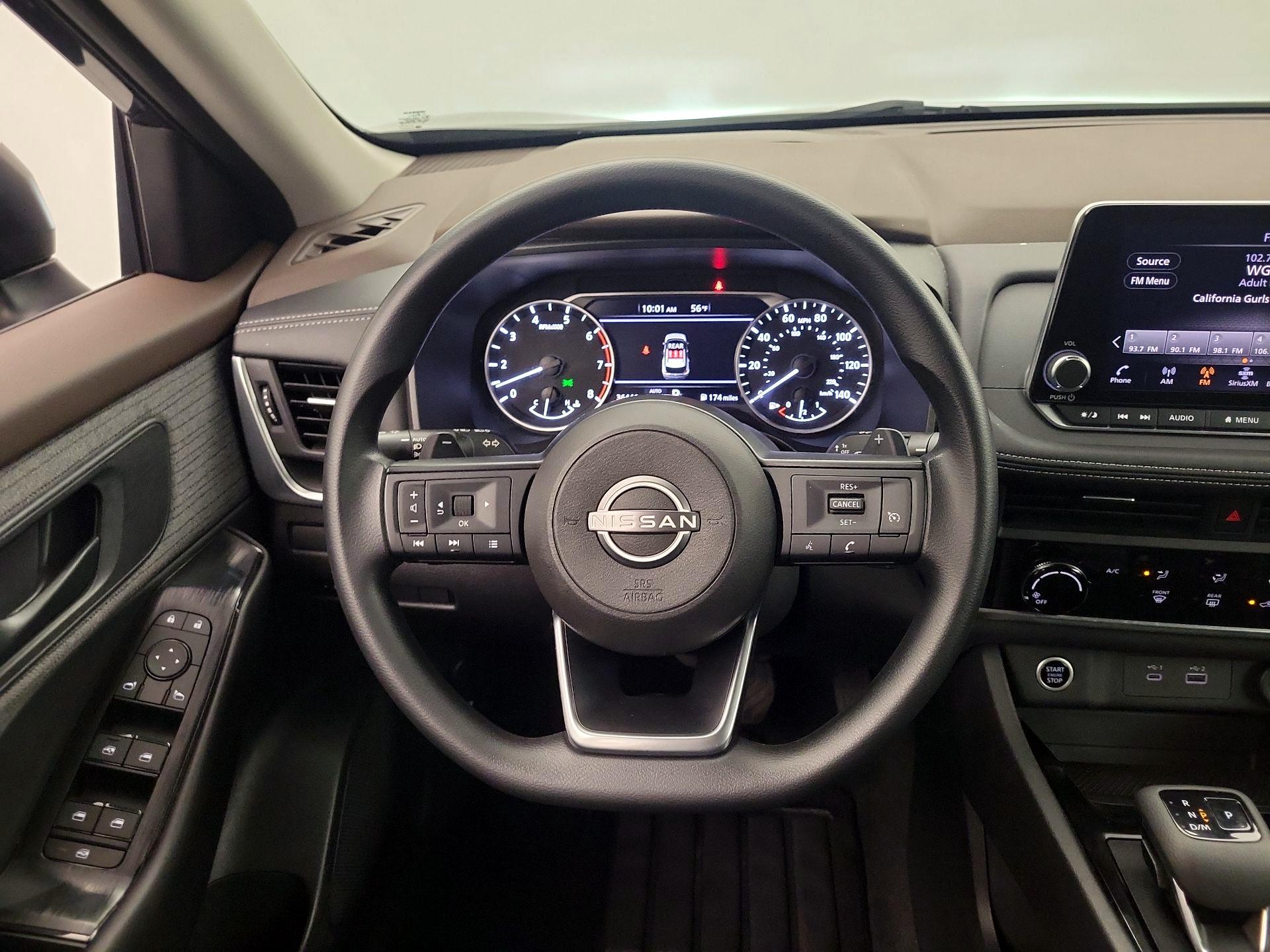 Thumbnail: 2023 Nissan Rogue - 10