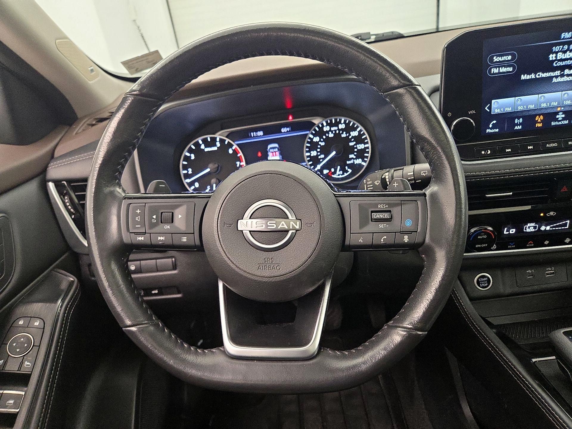 Thumbnail: 2023 Nissan Rogue - 10