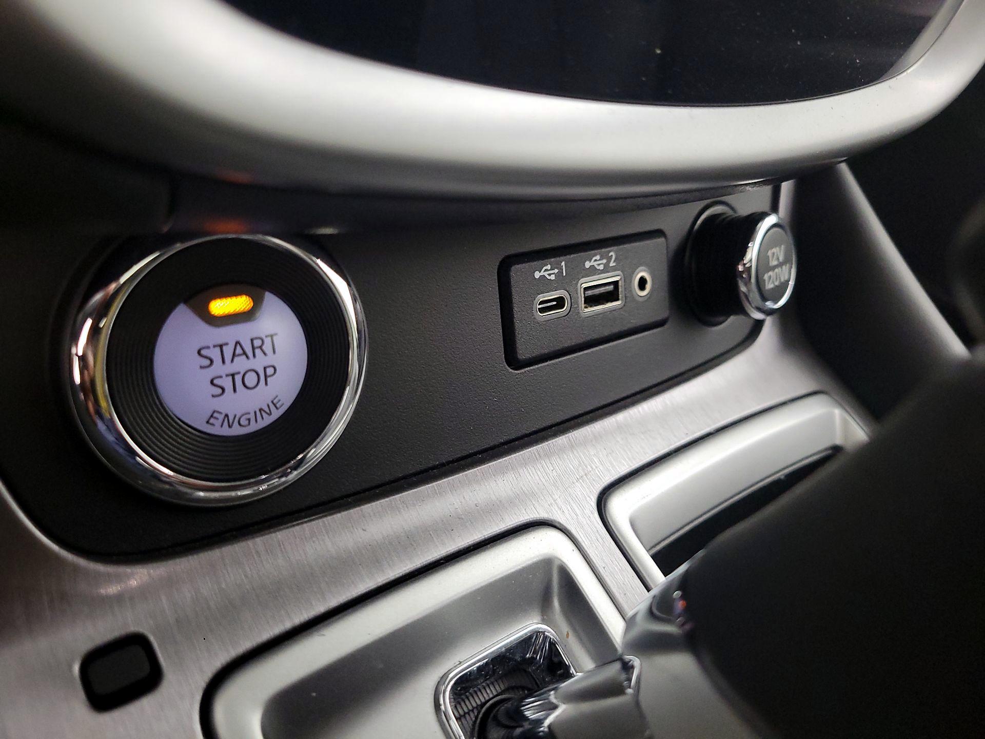 Thumbnail: 2021 Nissan Murano - 18