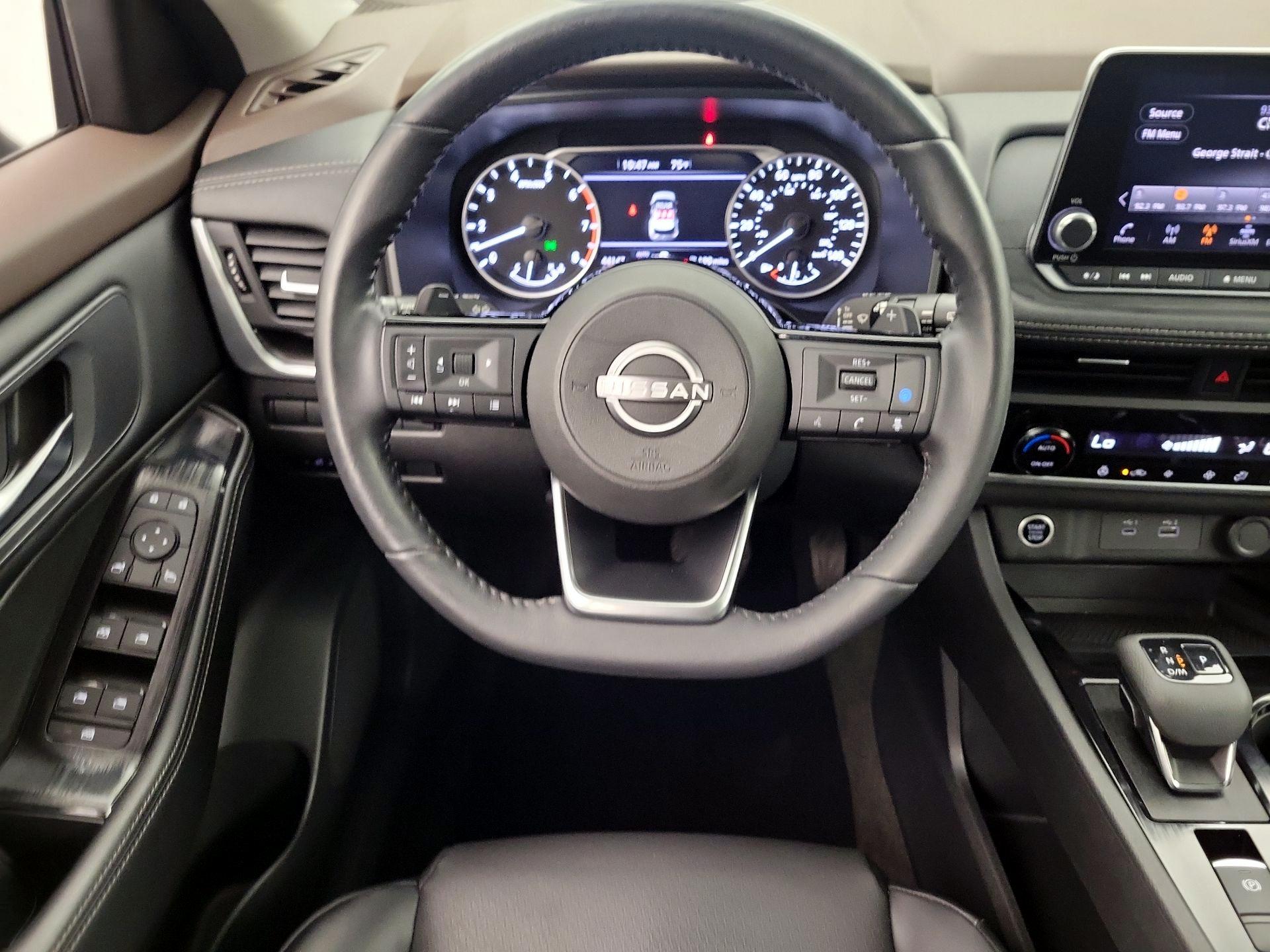 Thumbnail: 2023 Nissan Rogue - 10