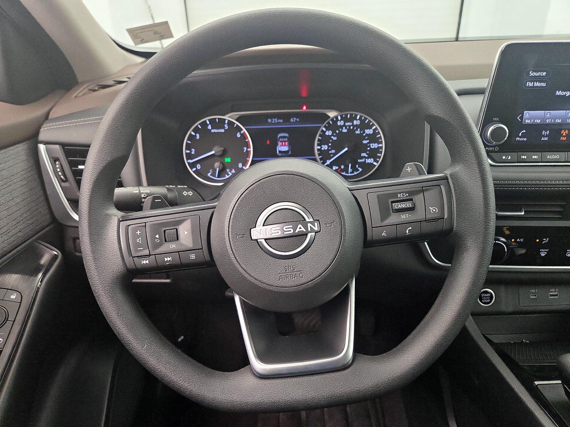 Thumbnail: 2023 Nissan Rogue - 10
