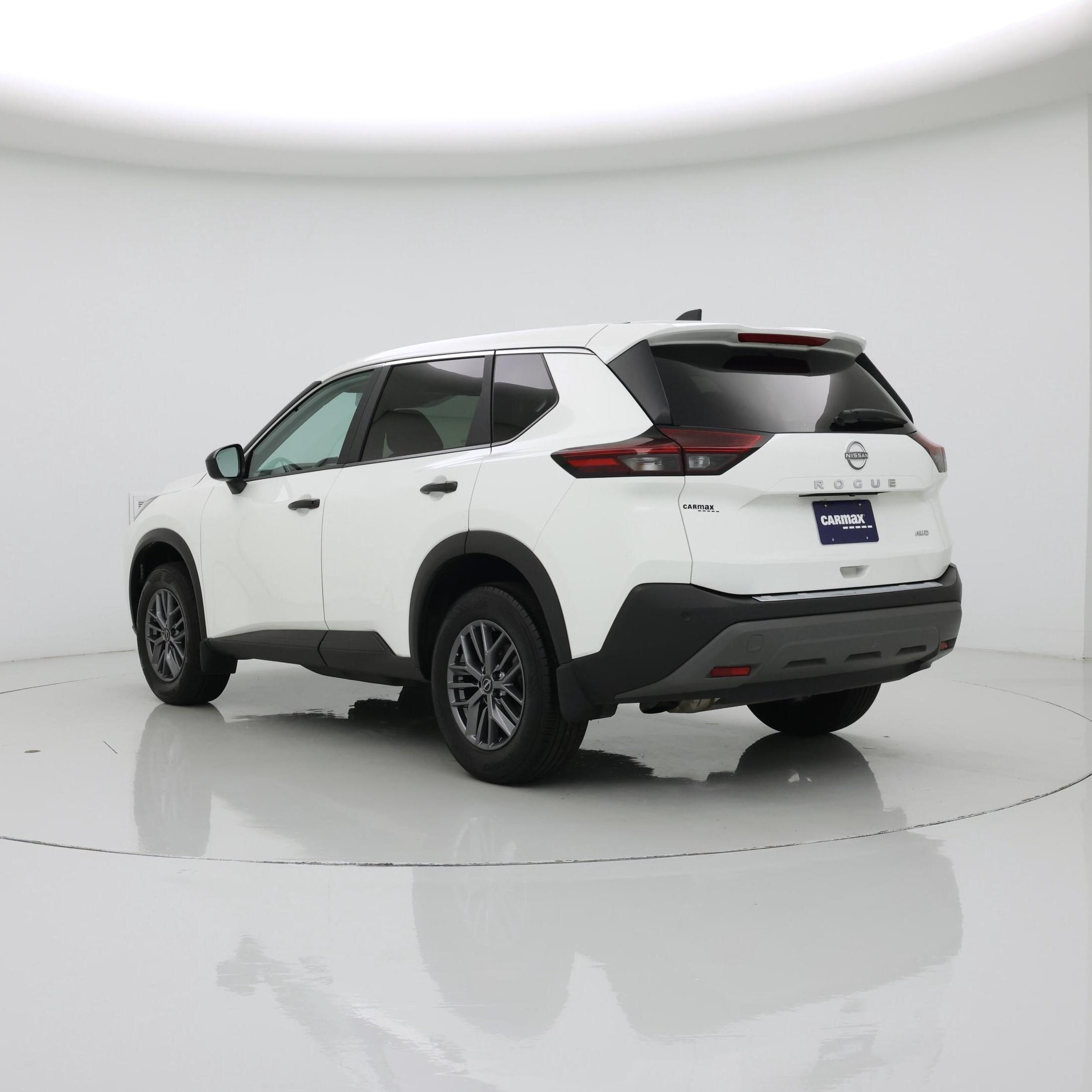 Thumbnail: 2023 Nissan Rogue - 2