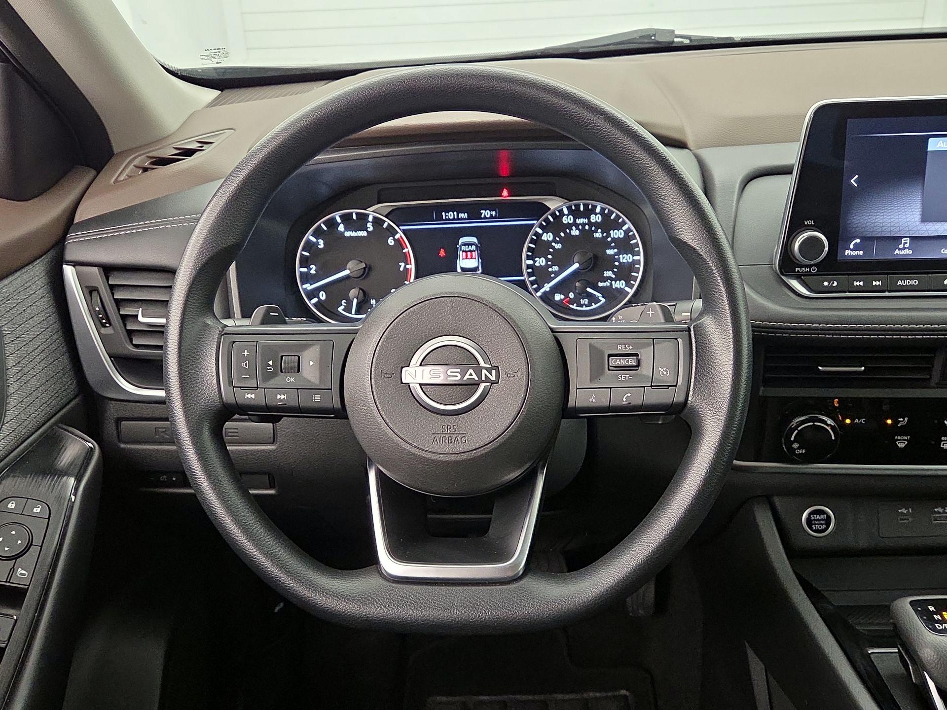 Thumbnail: 2023 Nissan Rogue - 10