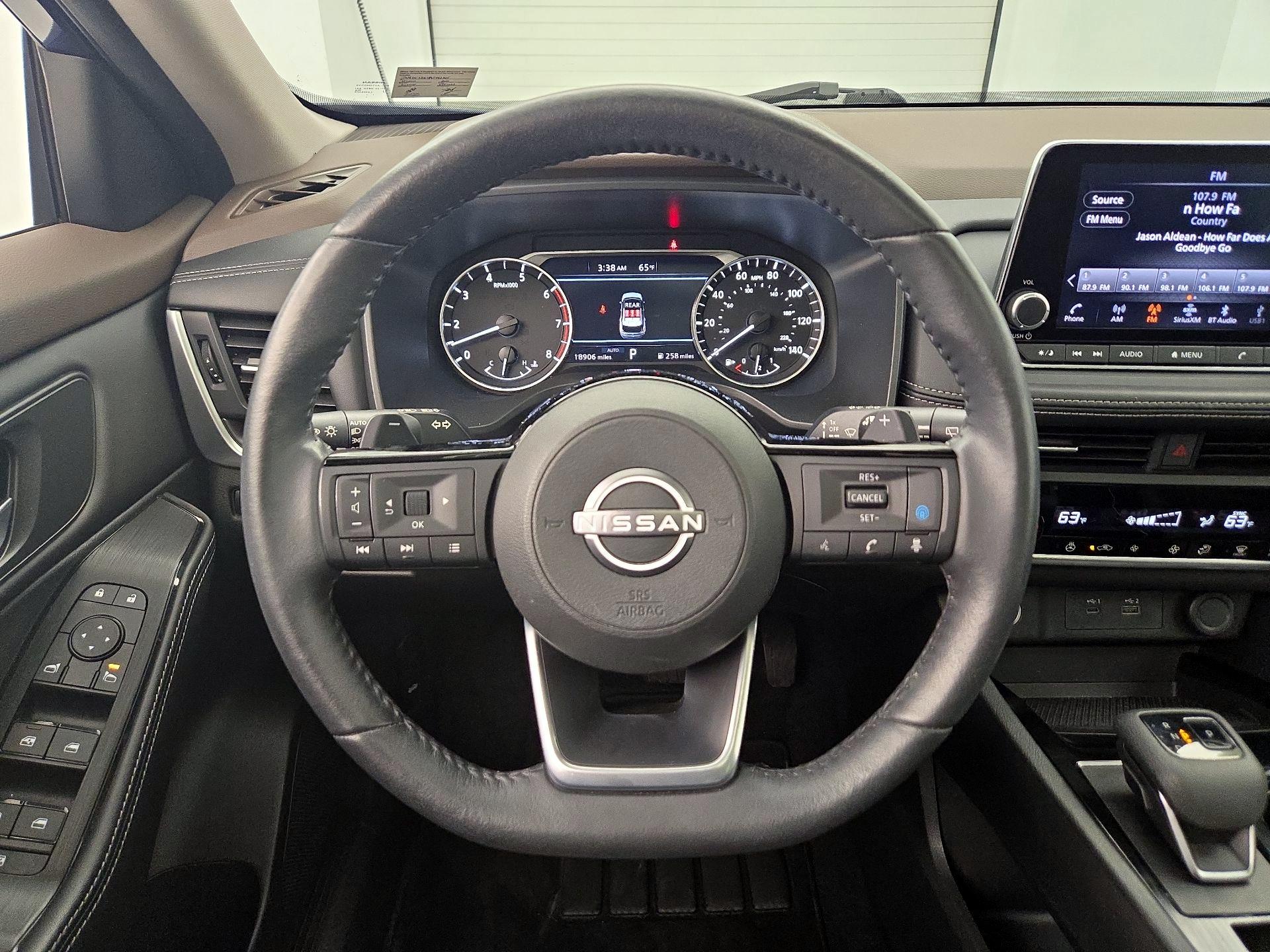 Thumbnail: 2023 Nissan Rogue - 10