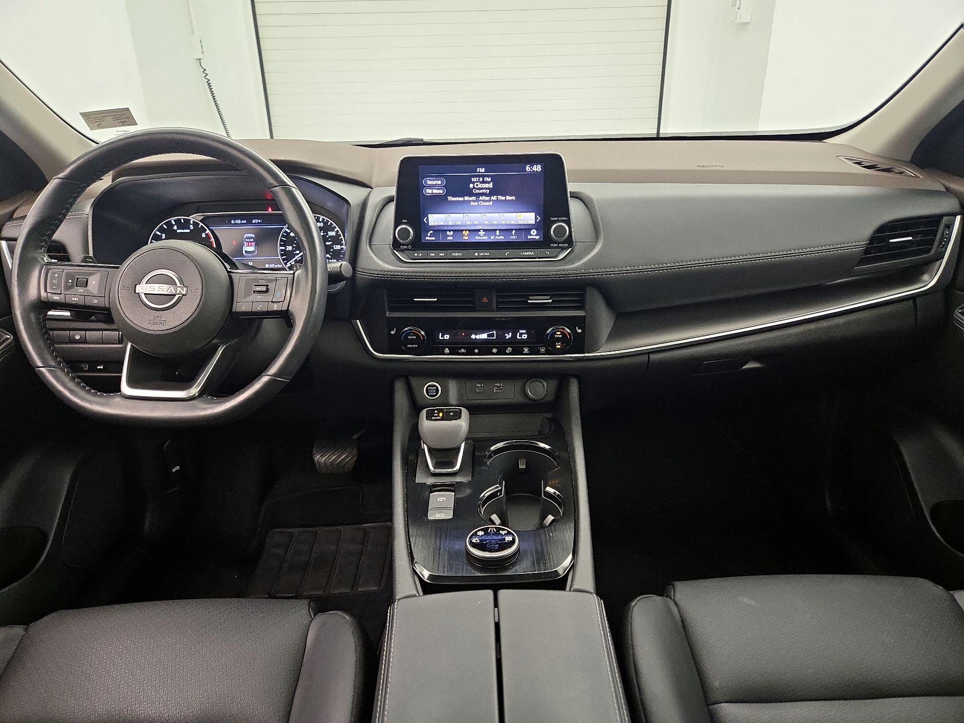 Thumbnail: 2023 Nissan Rogue - 9