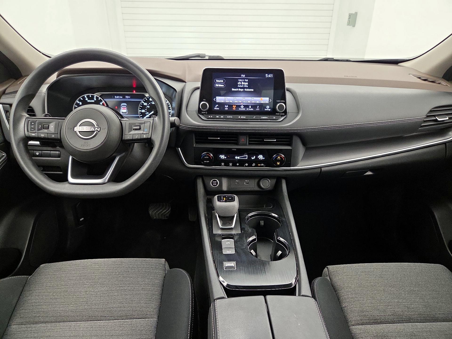 Thumbnail: 2023 Nissan Rogue - 9