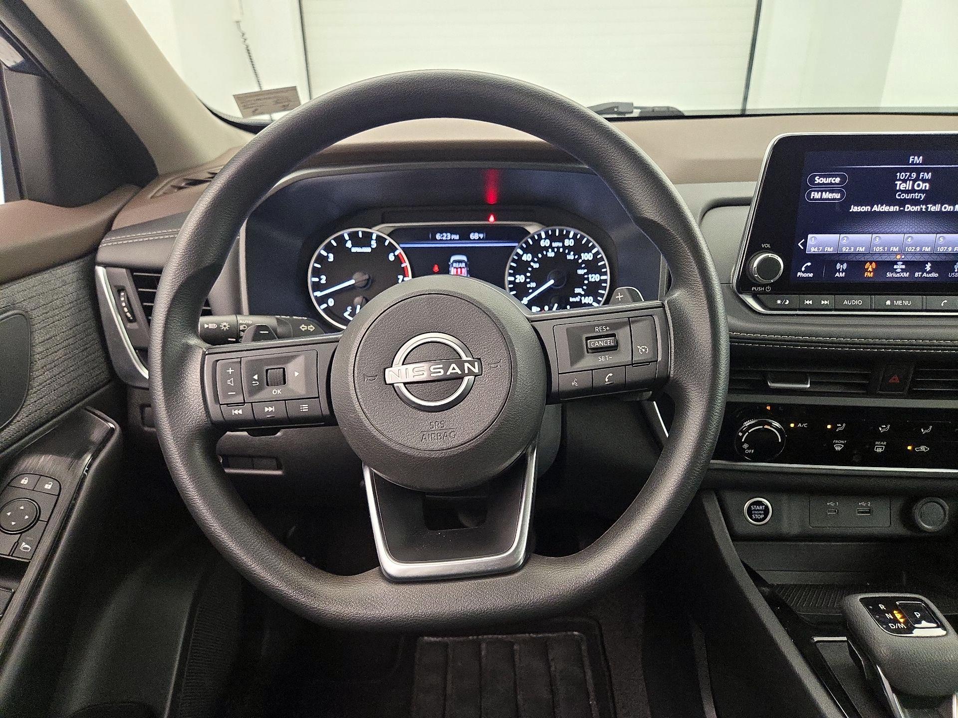 Thumbnail: 2023 Nissan Rogue - 10