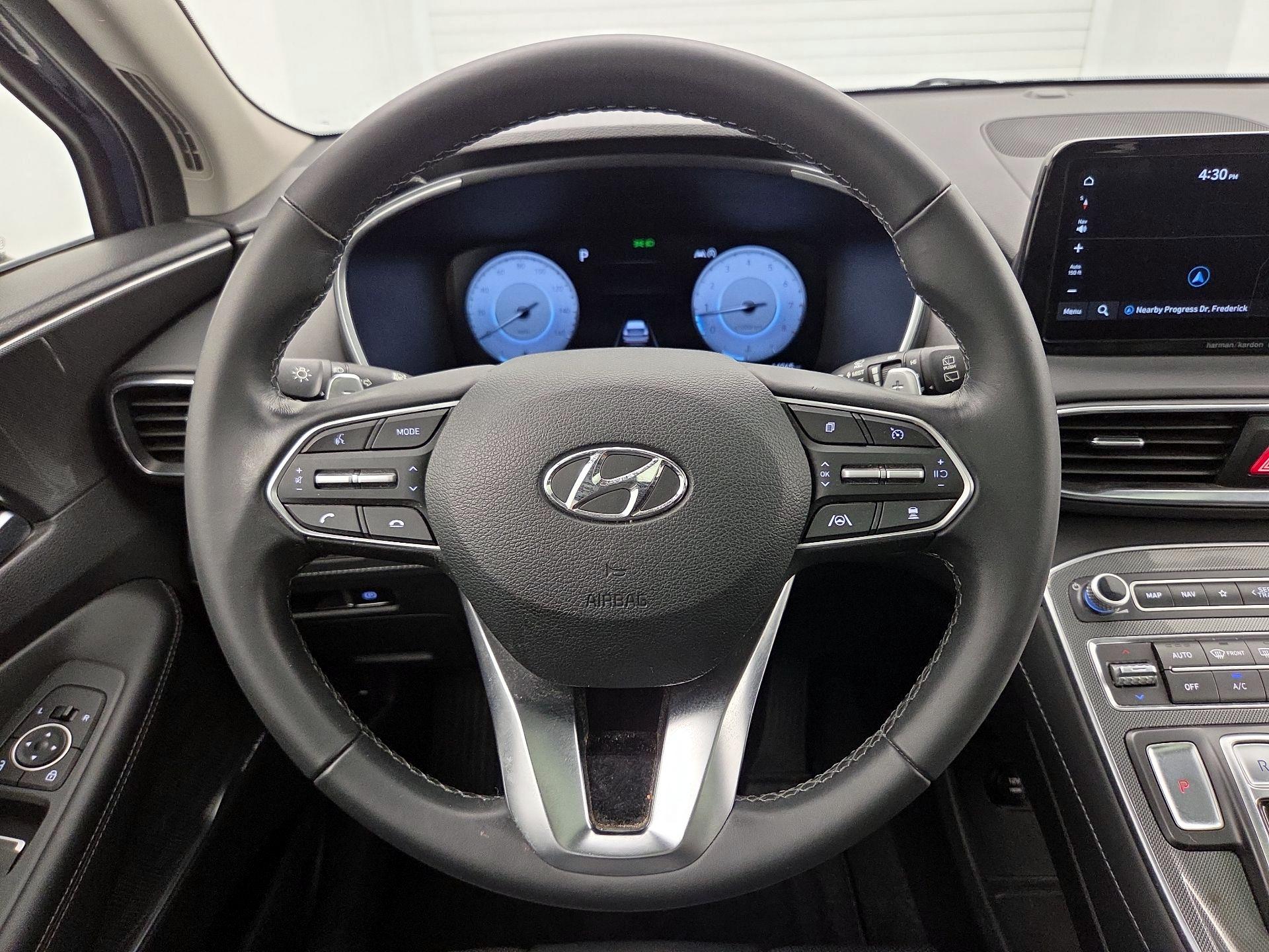 Thumbnail: 2023 Hyundai Santa Fe - 10