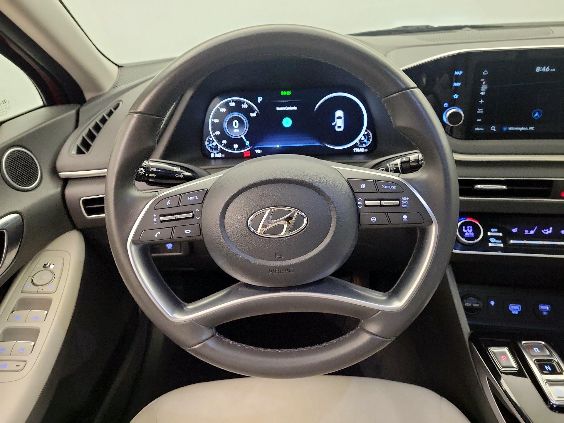 Thumbnail: 2023 Hyundai Sonata - 10
