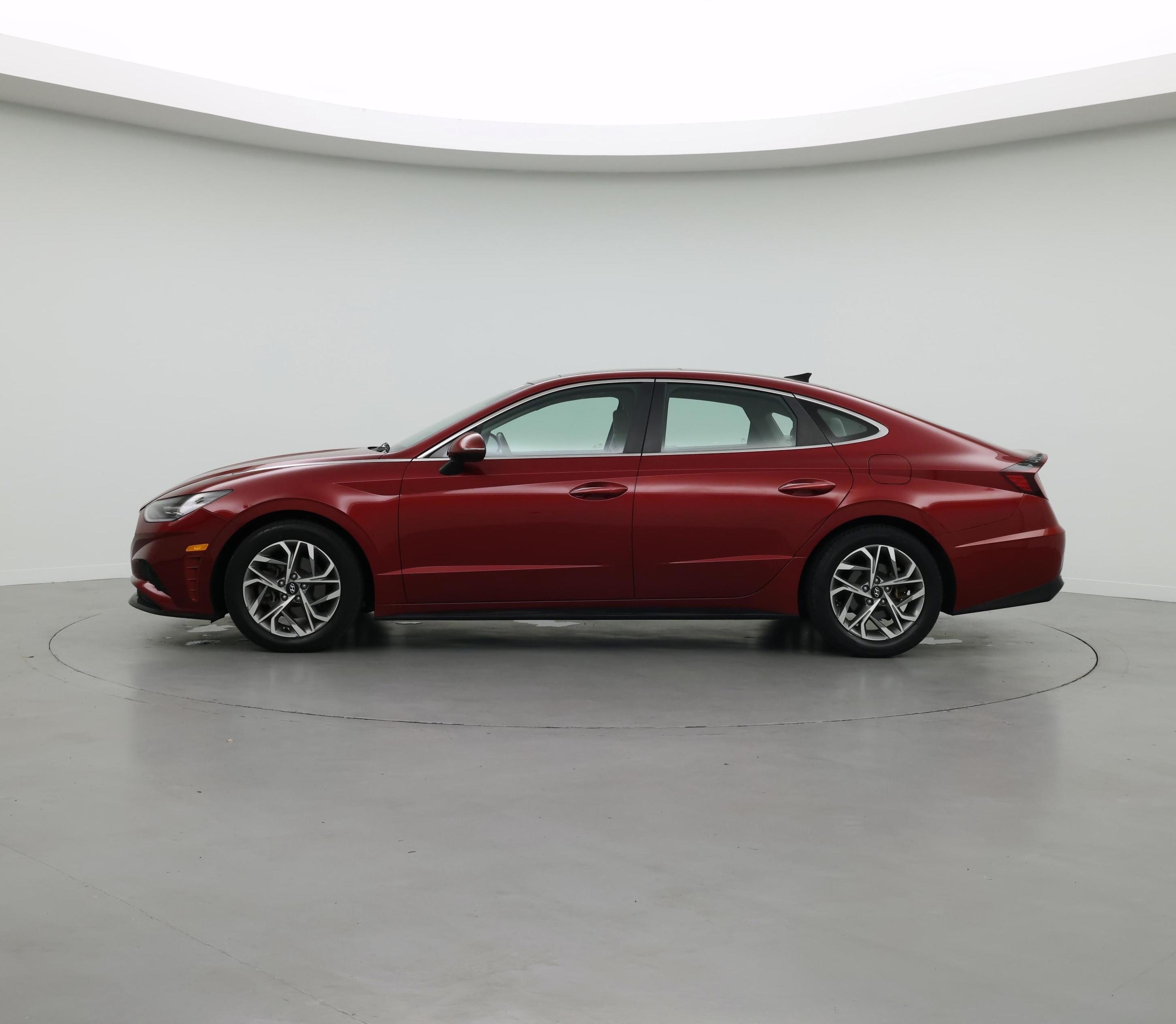 Thumbnail: 2023 Hyundai Sonata - 3