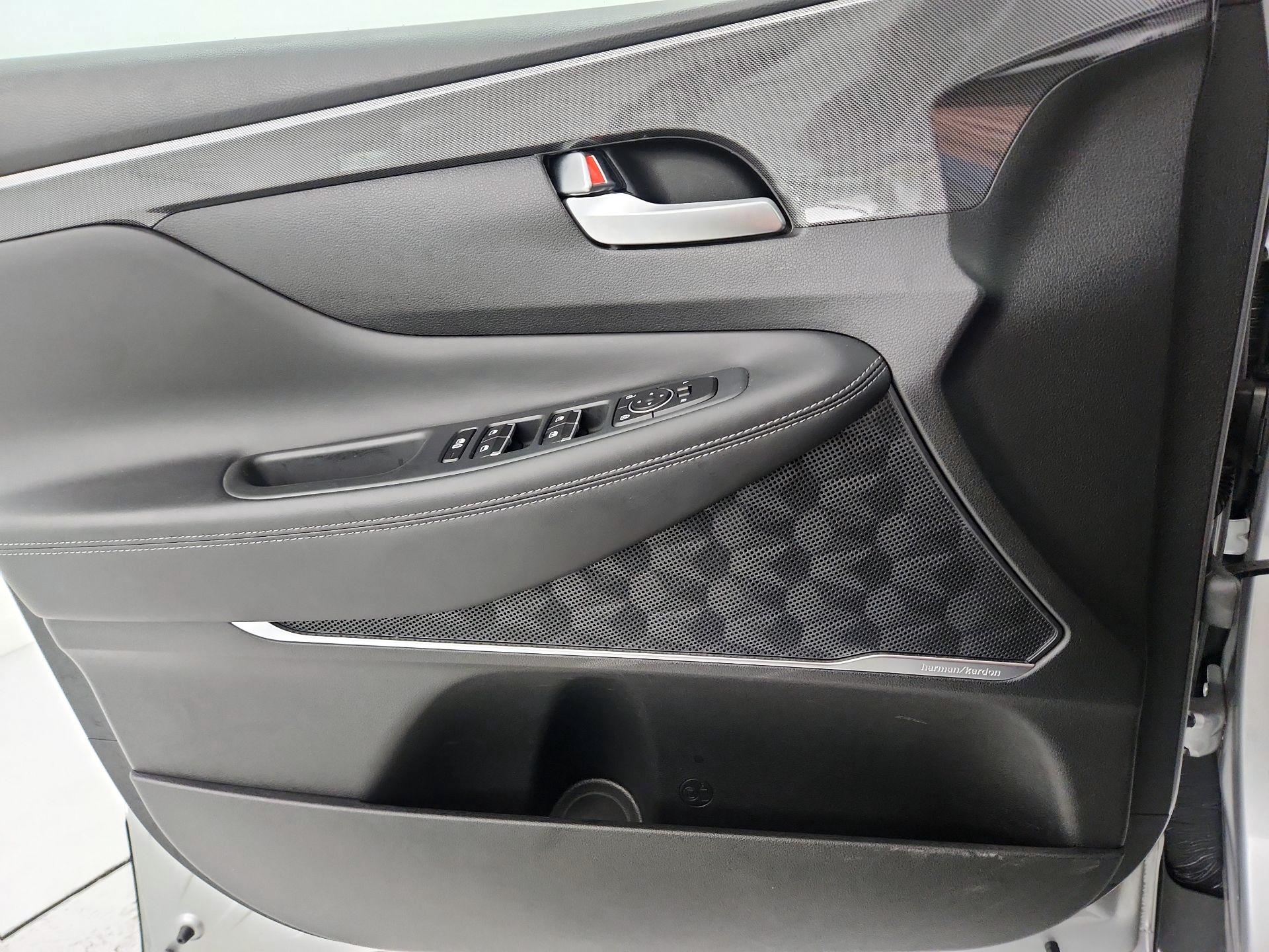 Thumbnail: 2023 Hyundai Santa Fe - 12