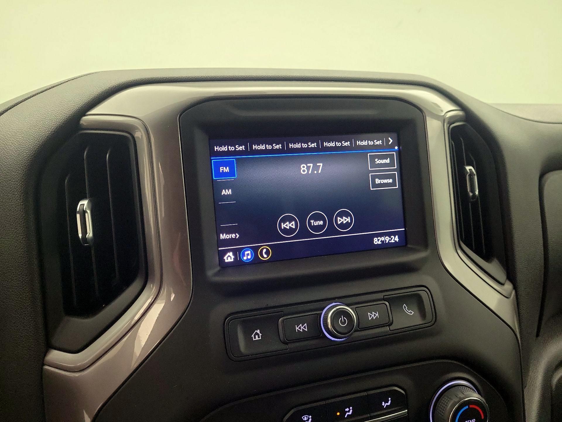 Thumbnail: 2022 Chevrolet Silverado 1500 - 15