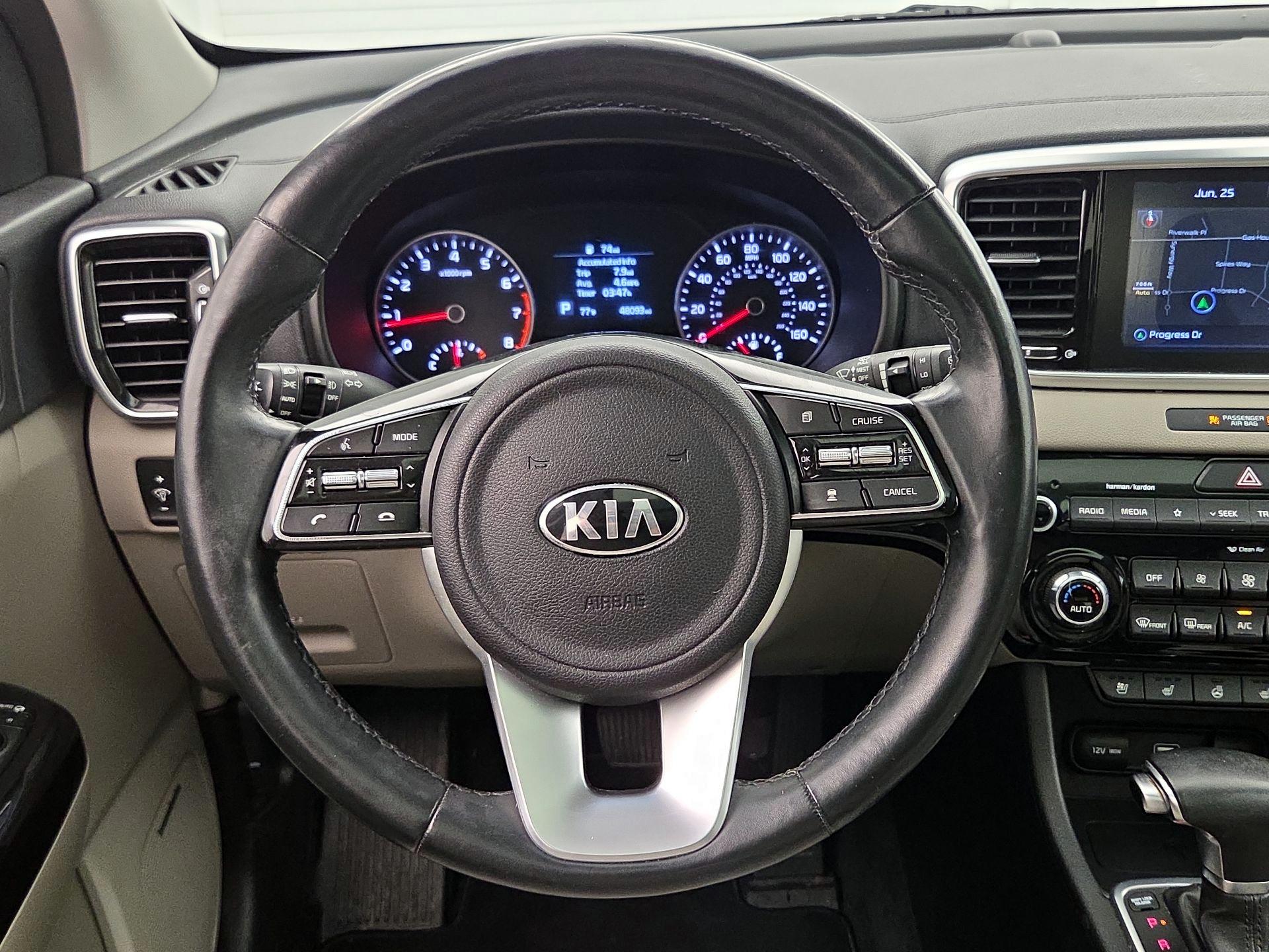 Thumbnail: 2020 Kia Sportage - 10