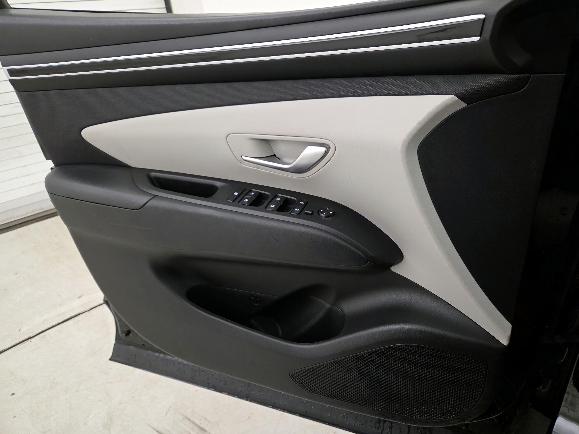 Thumbnail: 2024 Hyundai Tucson - 12