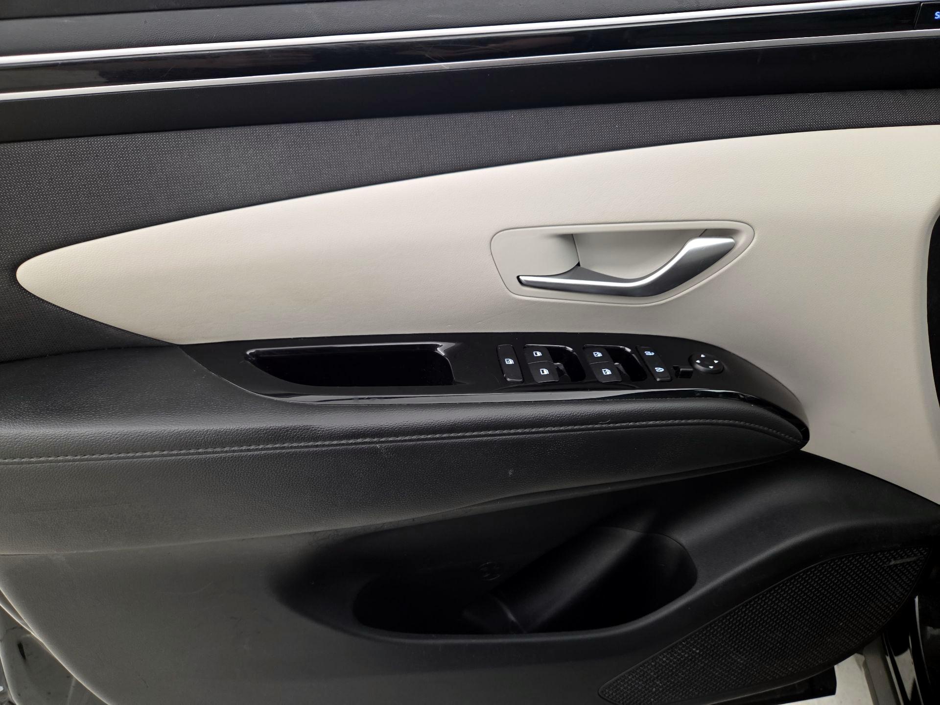 Thumbnail: 2023 Hyundai Tucson - 12