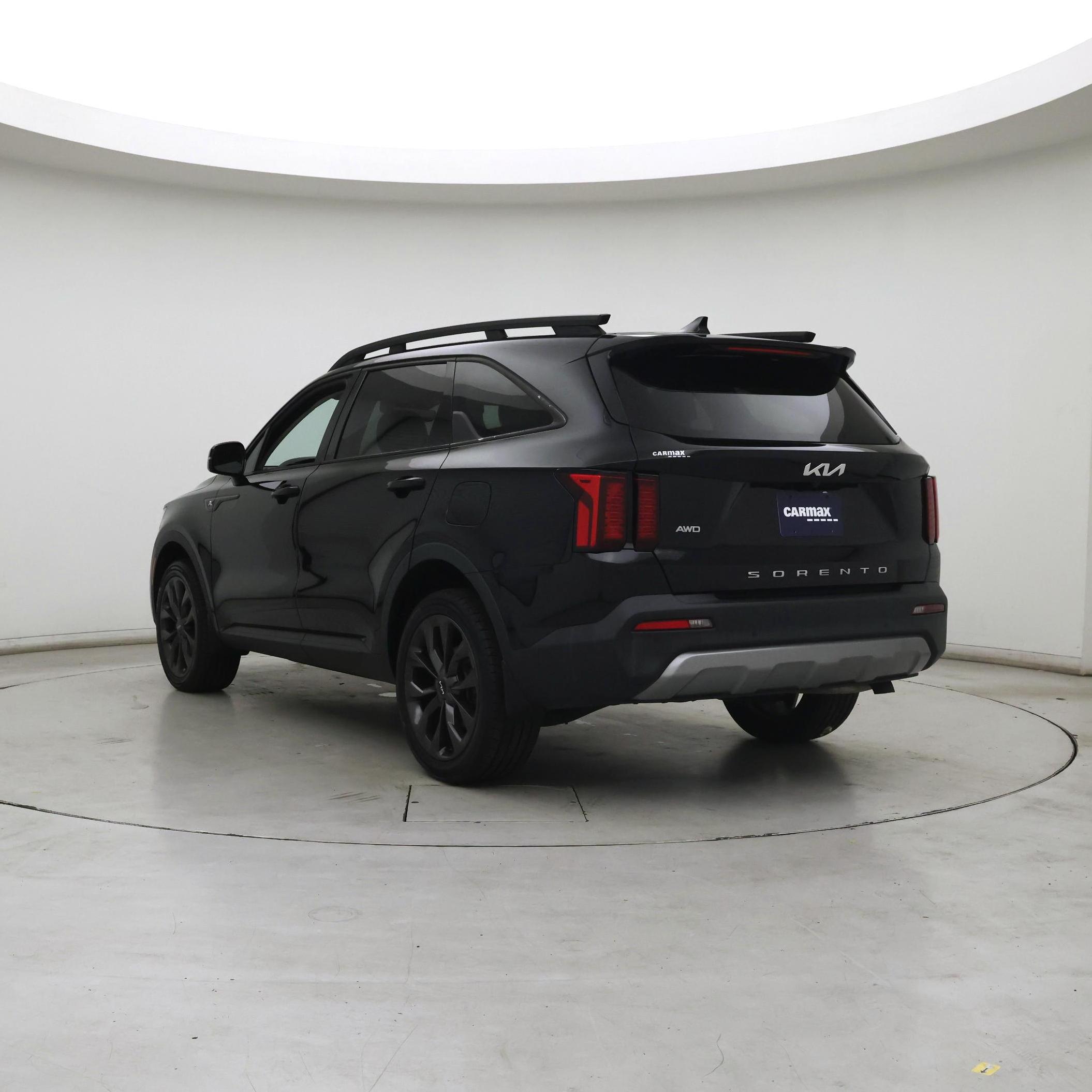 Thumbnail: 2022 Kia Sorento - 2