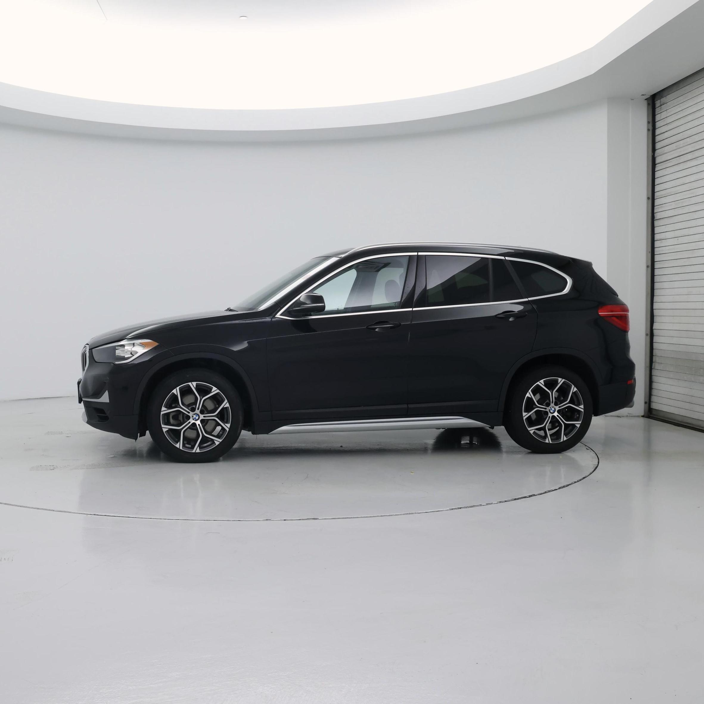 Thumbnail: 2022 BMW X1 - 3