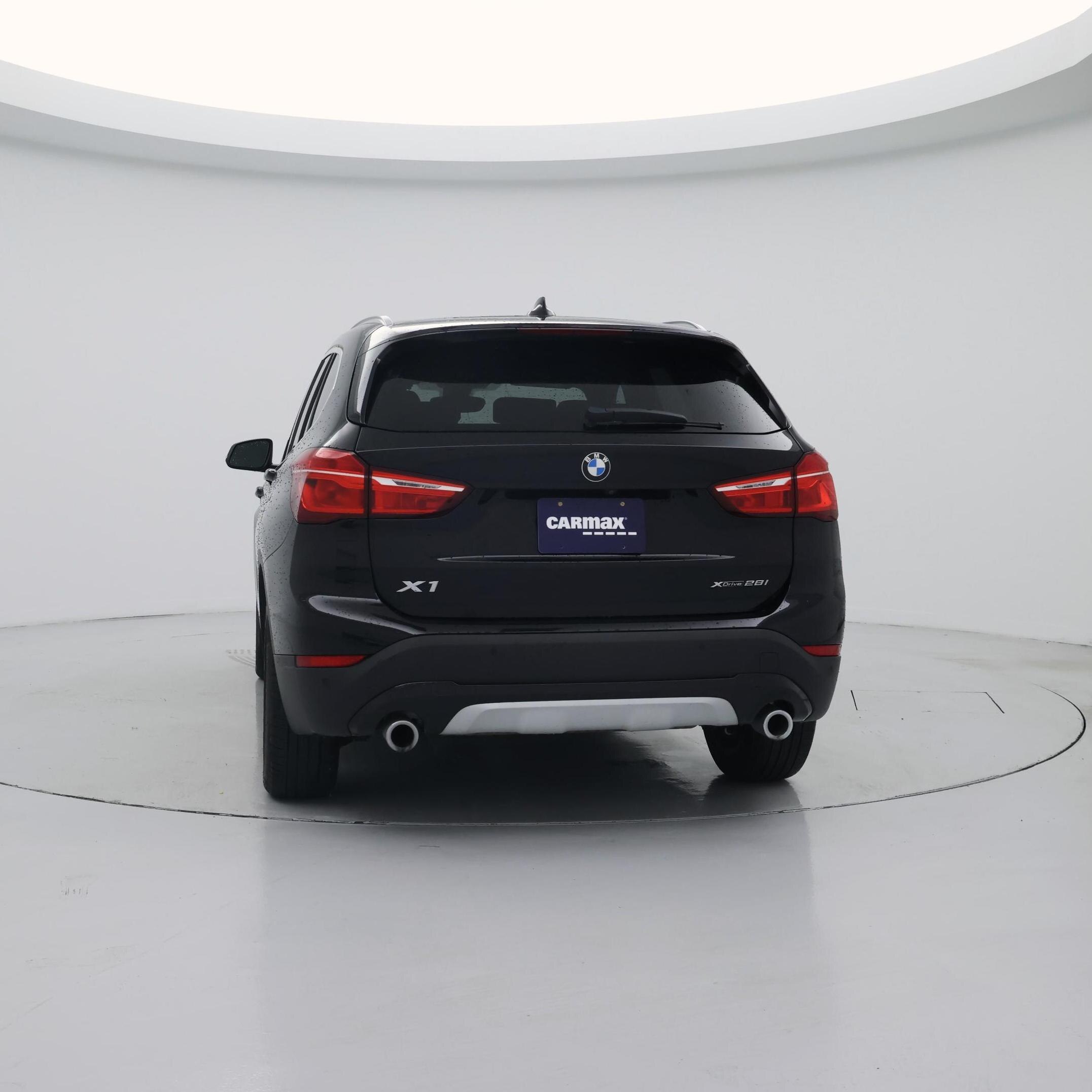 Thumbnail: 2022 BMW X1 - 6