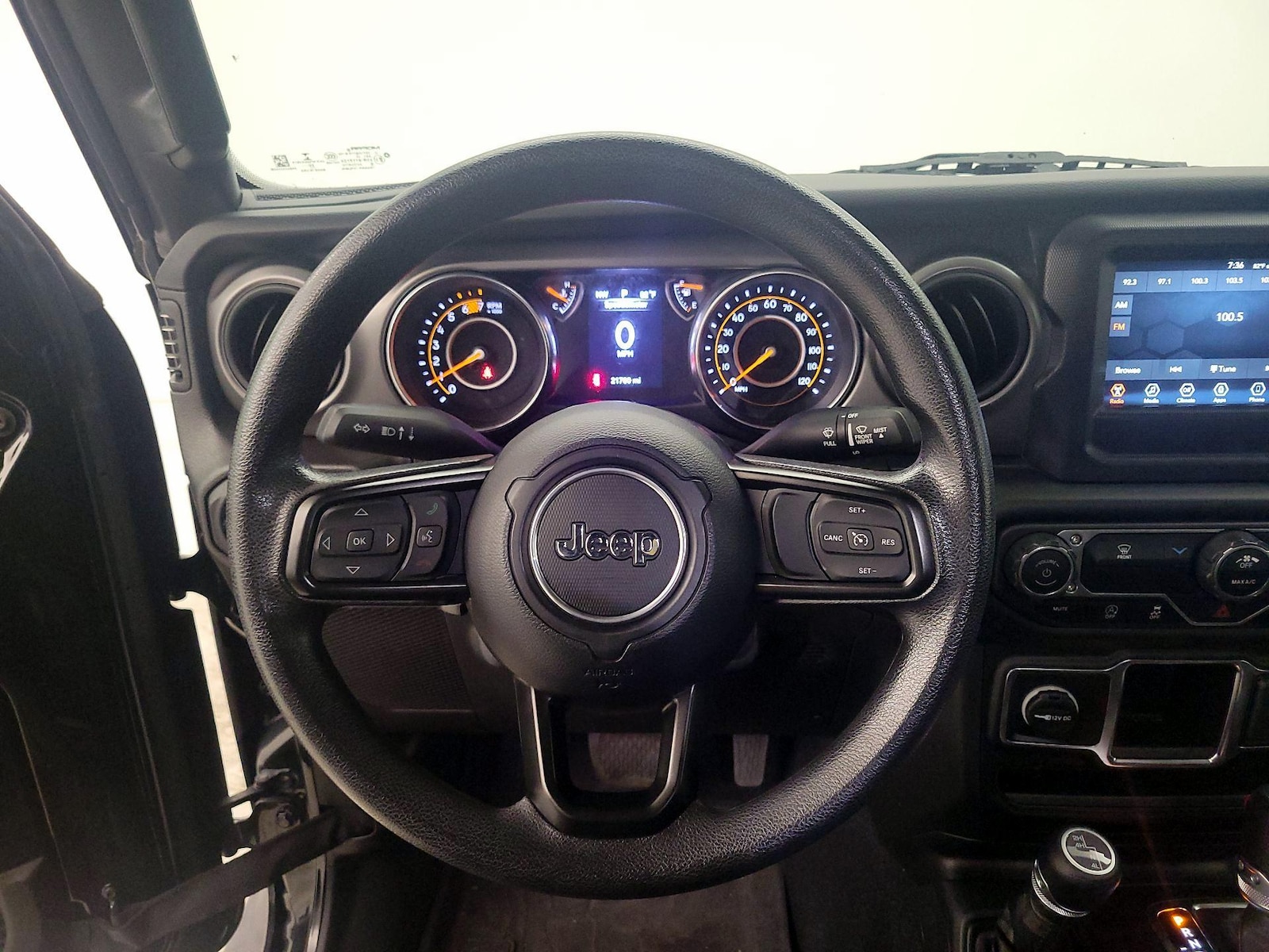Photo 11