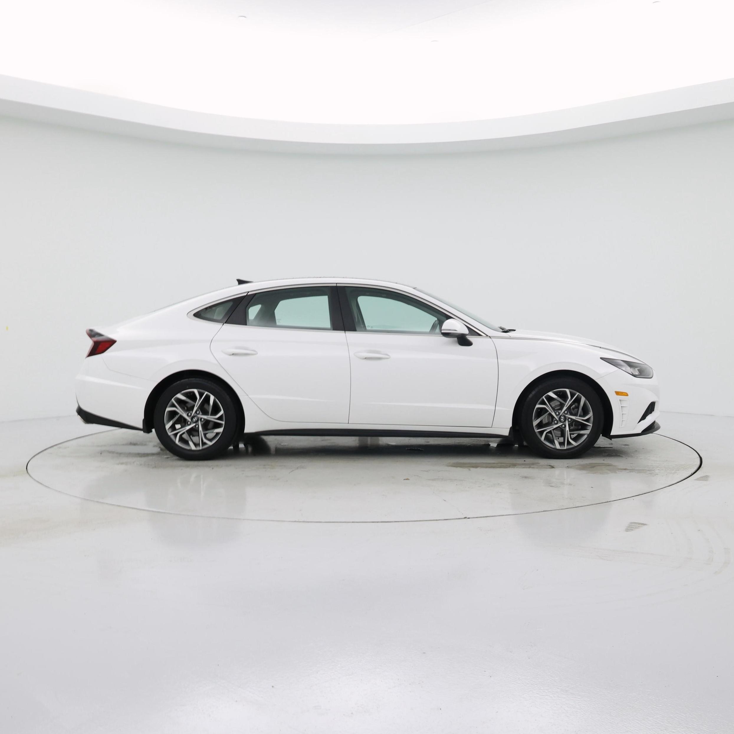 Thumbnail: 2023 Hyundai Sonata - 7