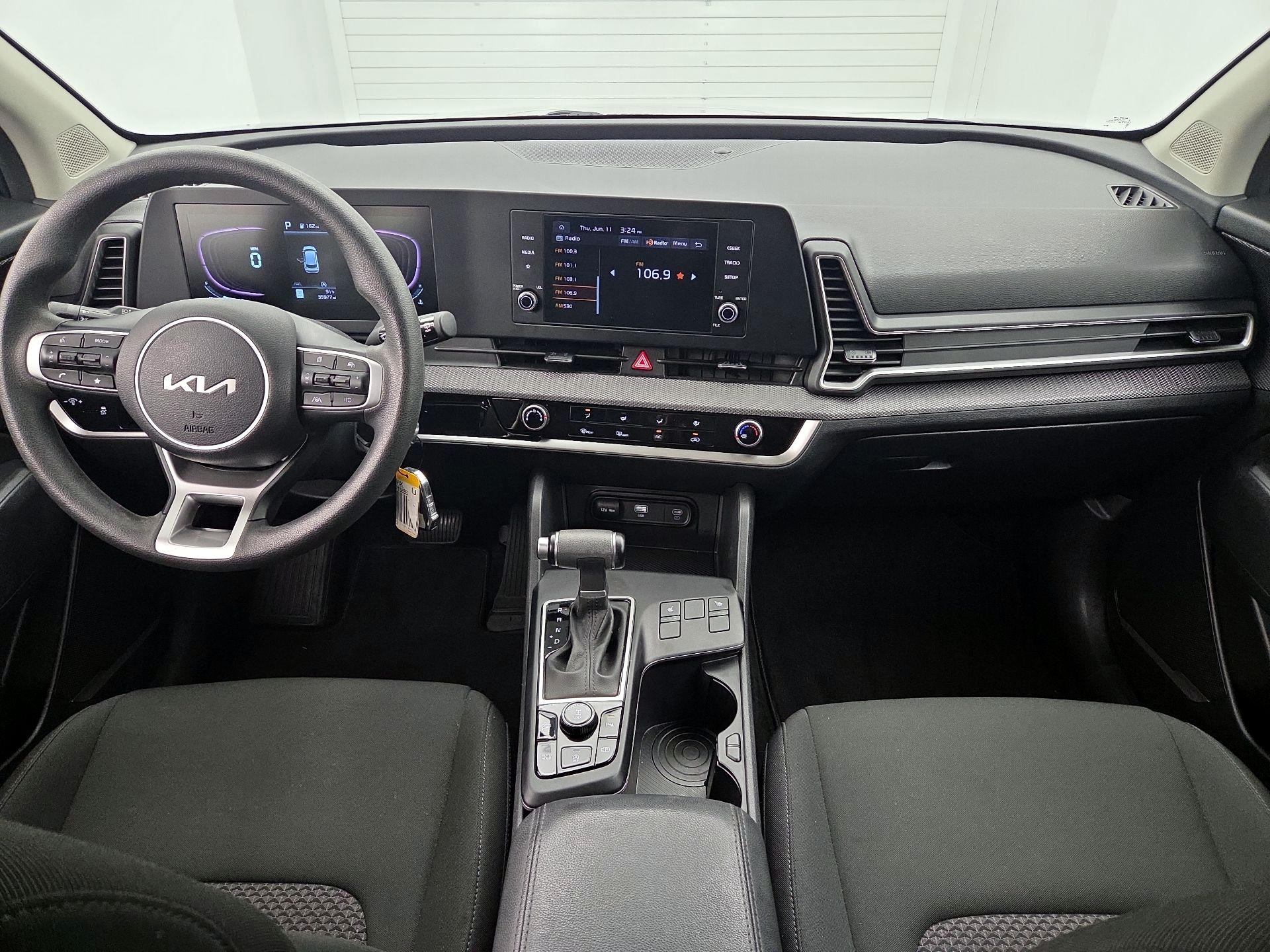 Thumbnail: 2023 Kia Sportage - 9