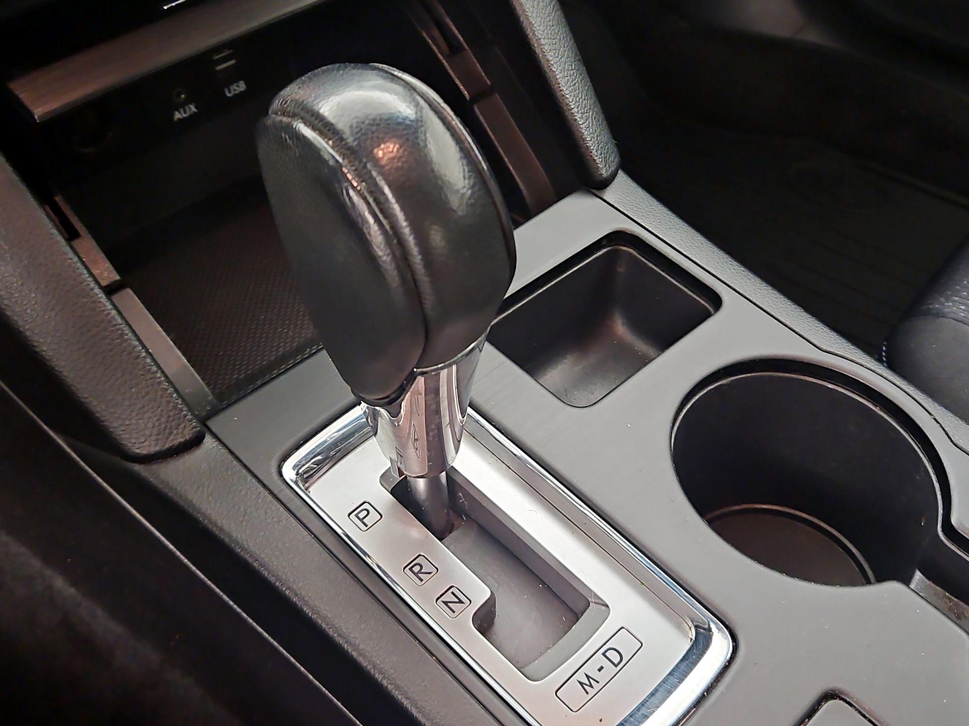Thumbnail: 2015 Subaru Legacy - 17