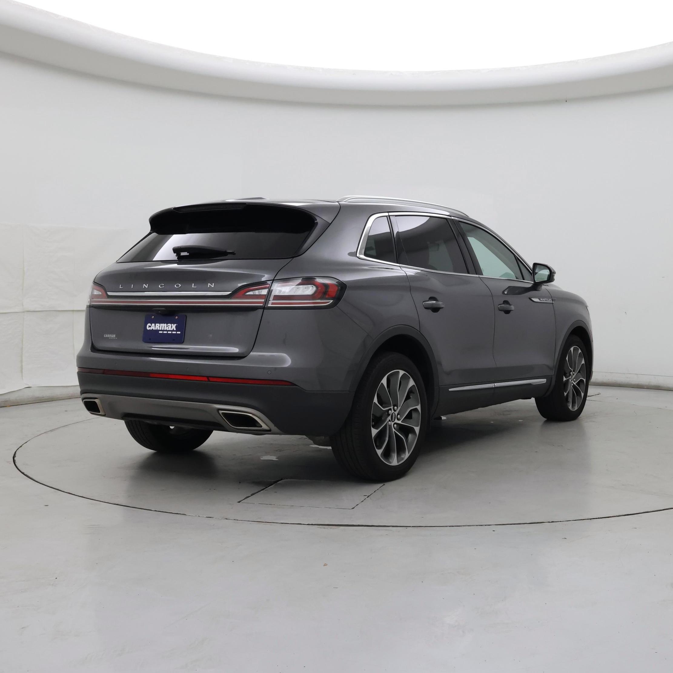 Thumbnail: 2022 Lincoln Nautilus - 8