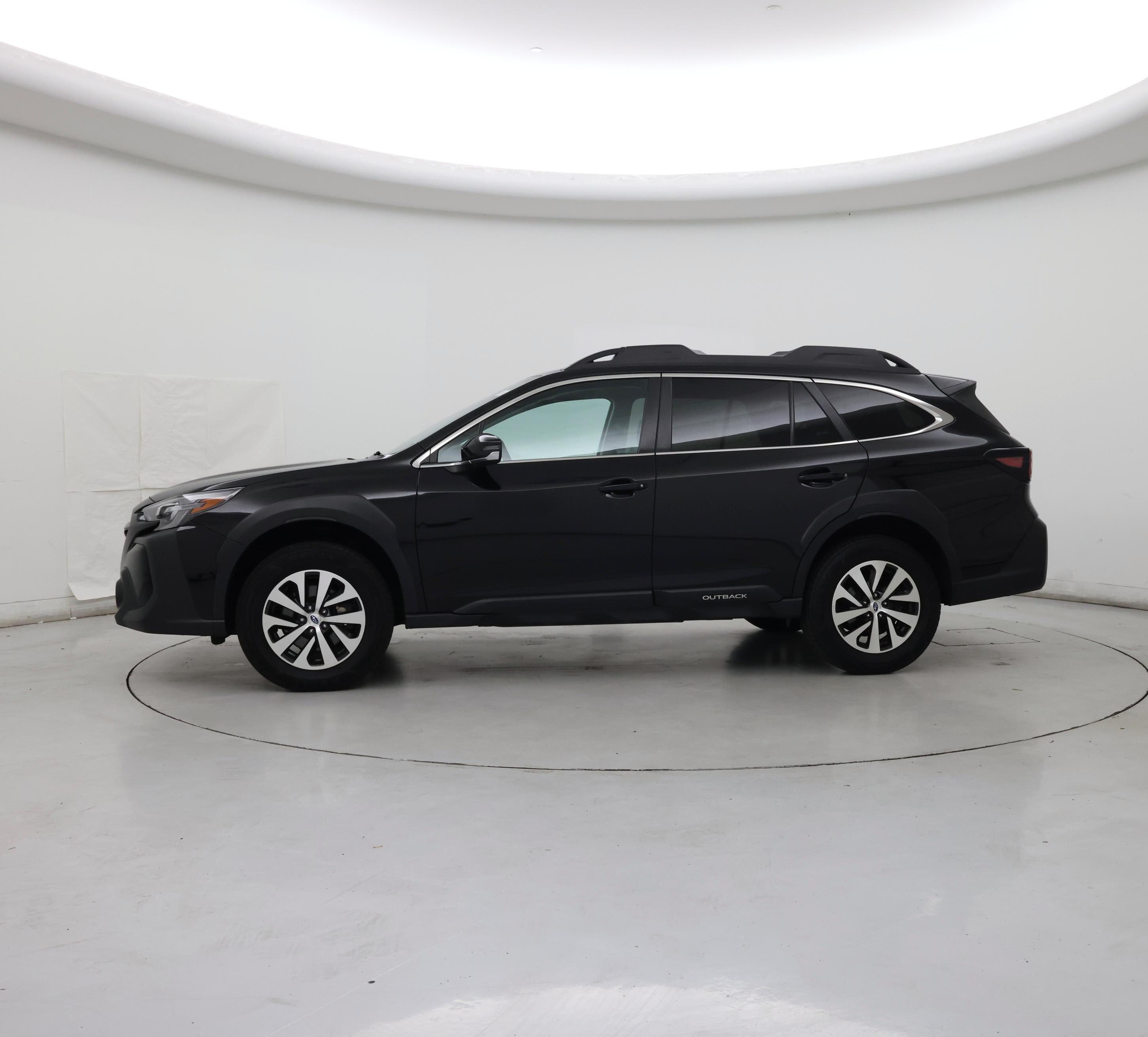 Thumbnail: 2023 Subaru Outback - 3