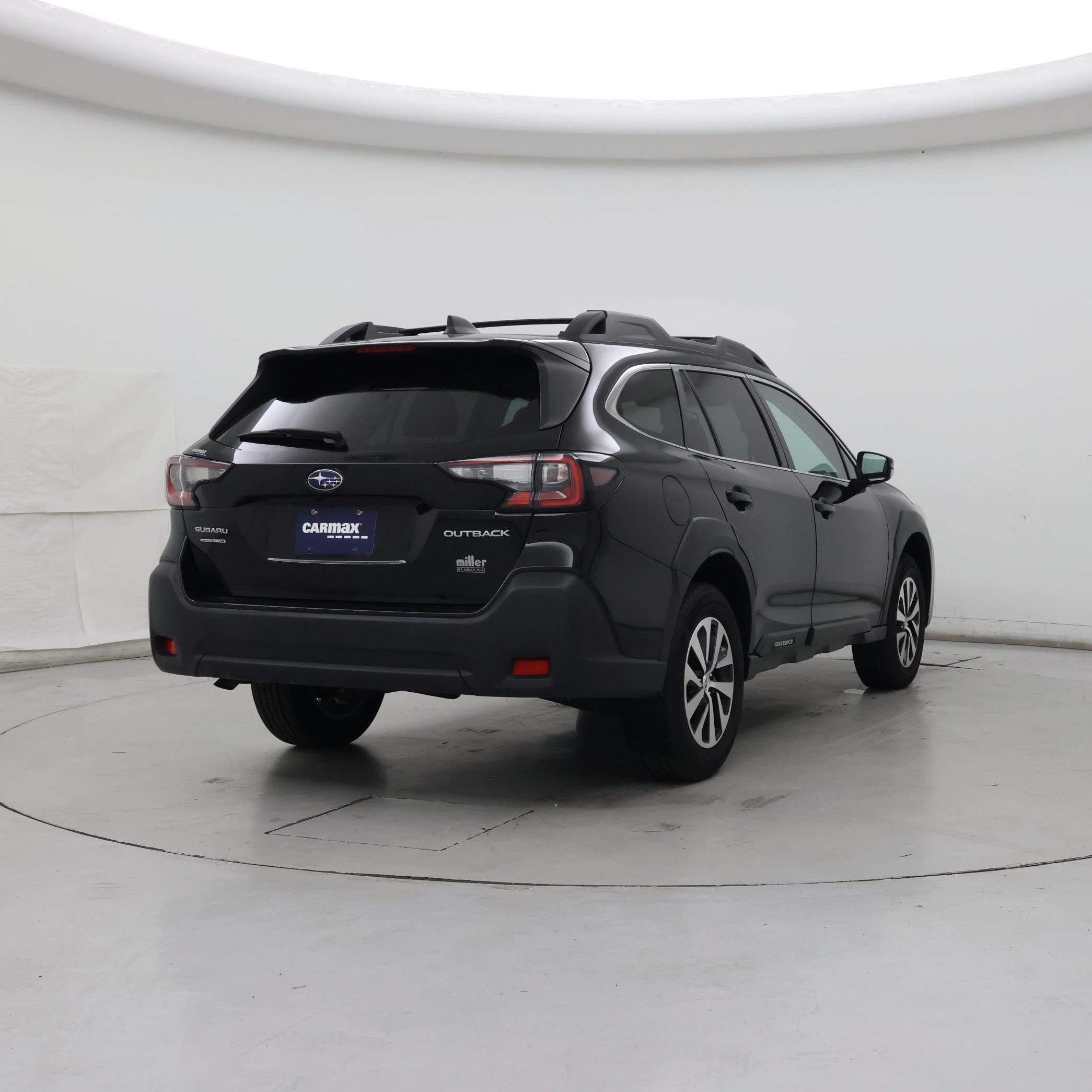 Thumbnail: 2023 Subaru Outback - 8
