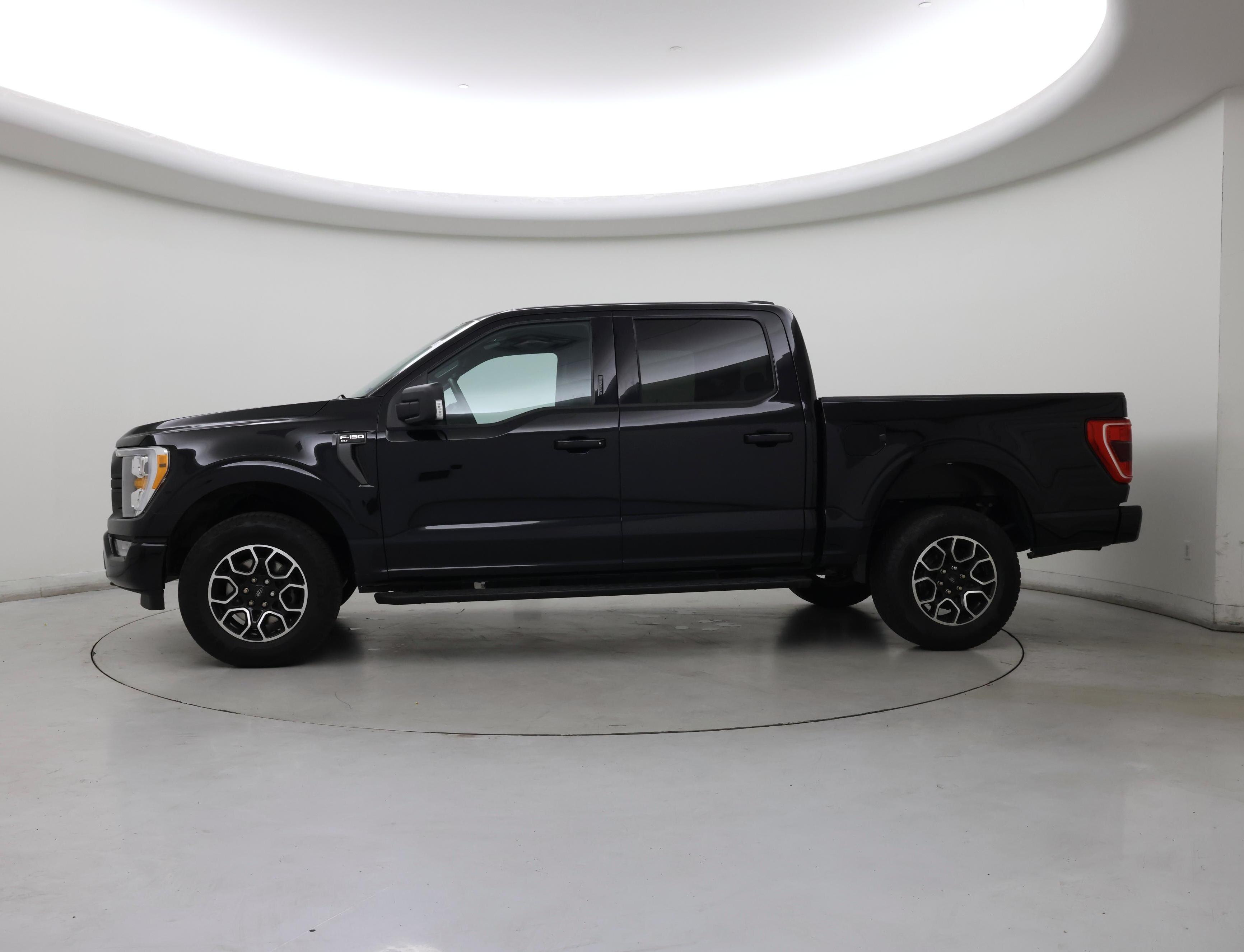 Thumbnail: 2023 Ford F-150 - 3