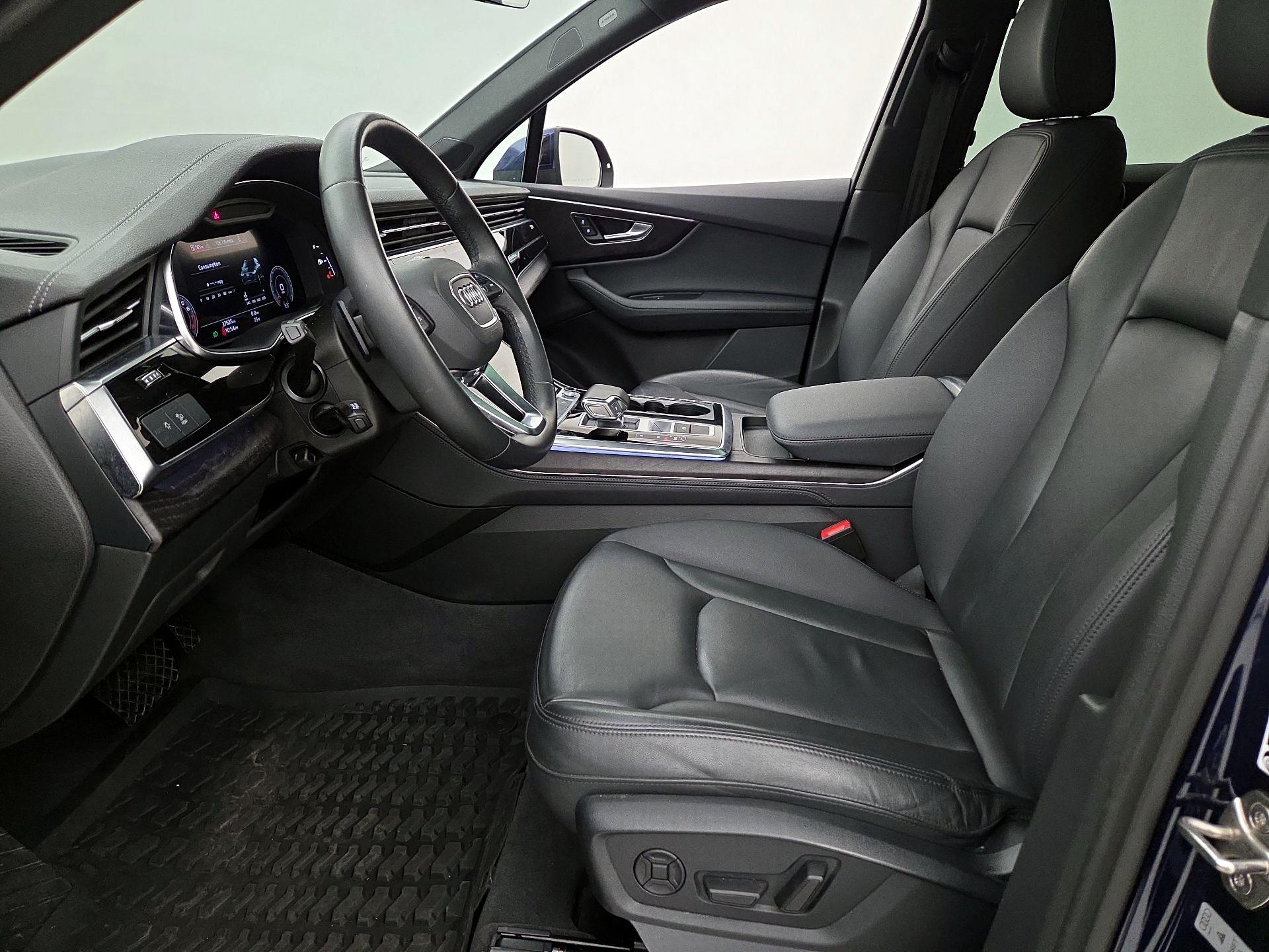 Thumbnail: 2023 Audi Q7 - 11