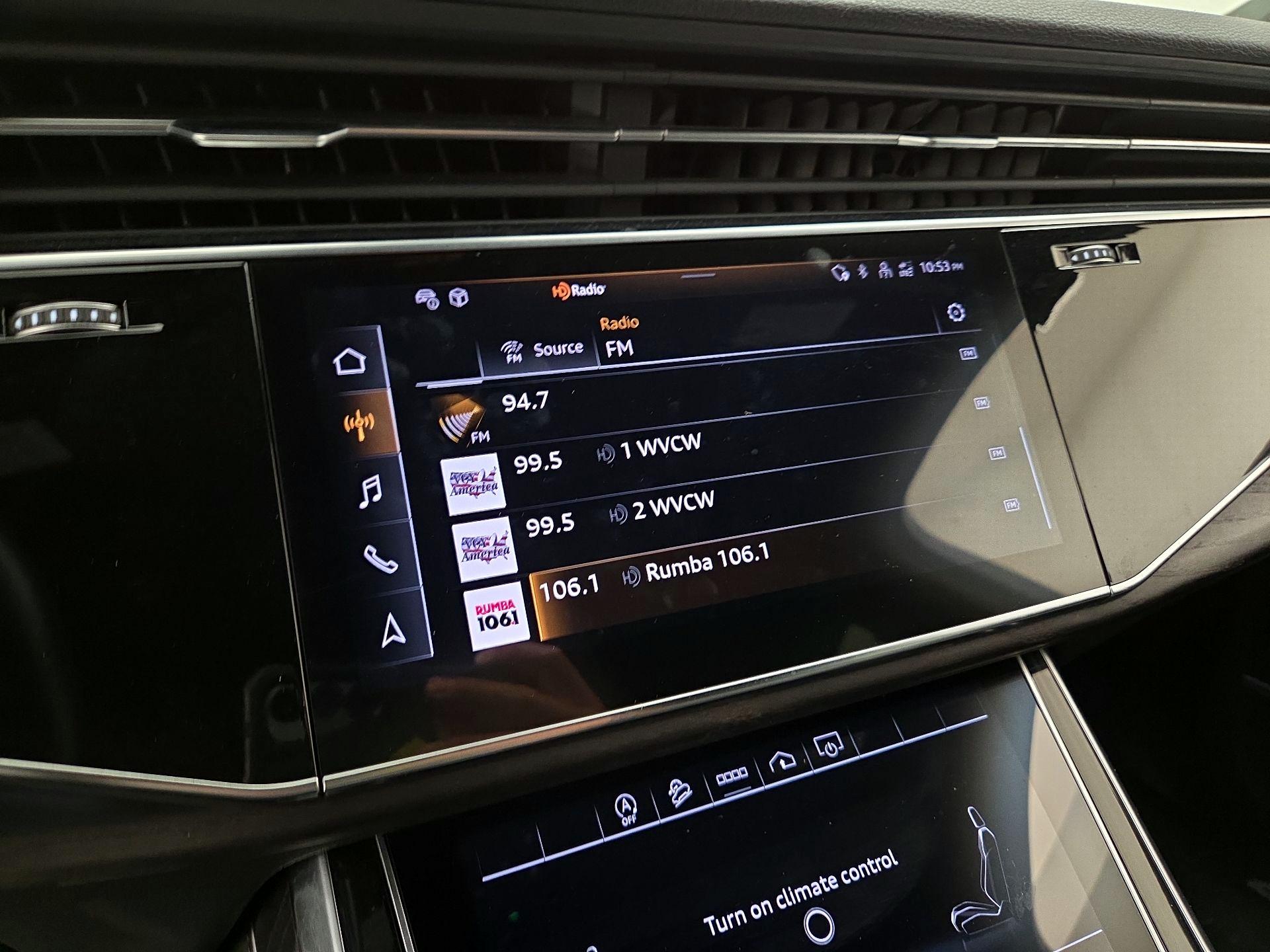 Thumbnail: 2023 Audi Q7 - 14