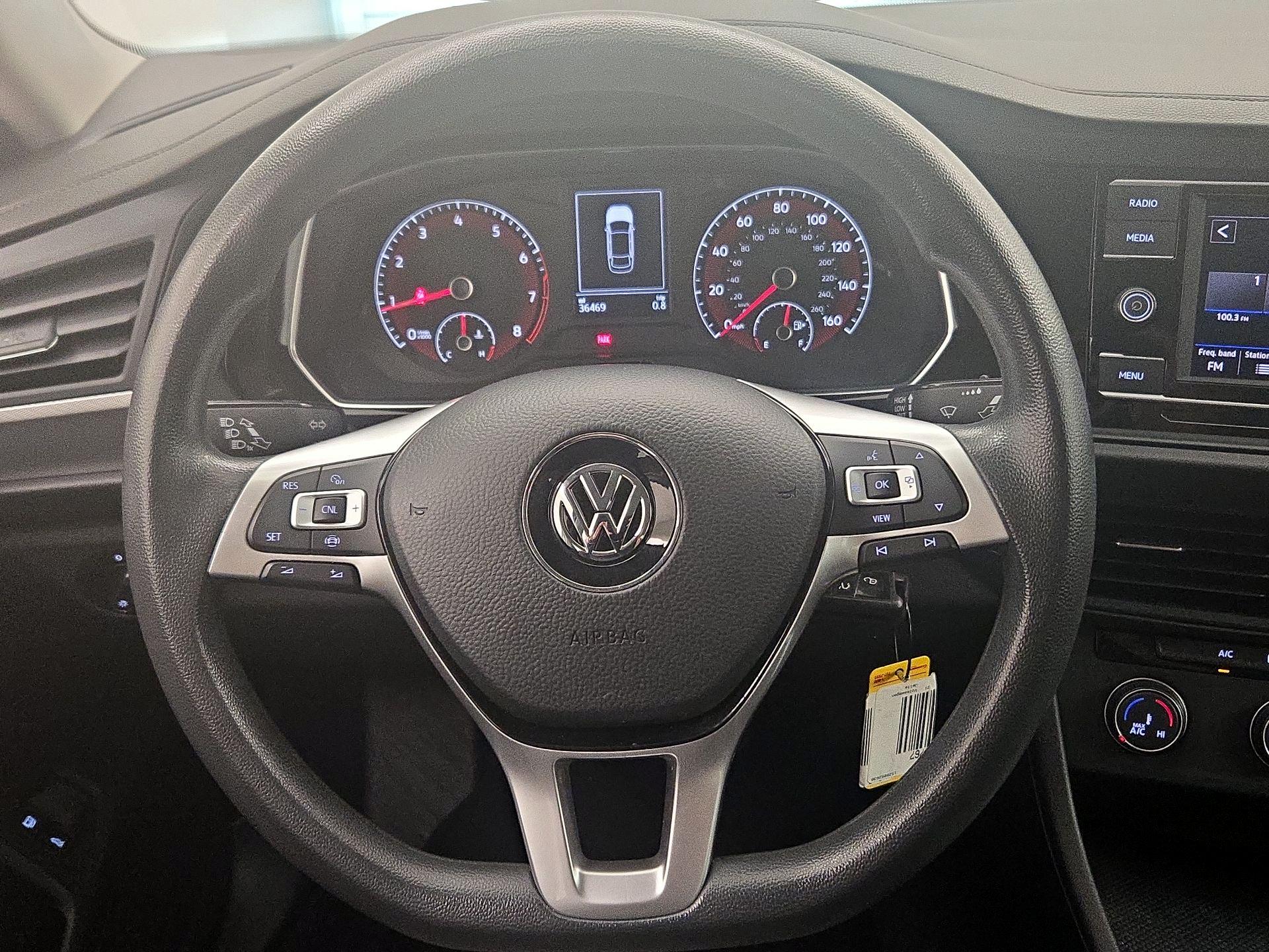 Thumbnail: 2021 Volkswagen Jetta - 10