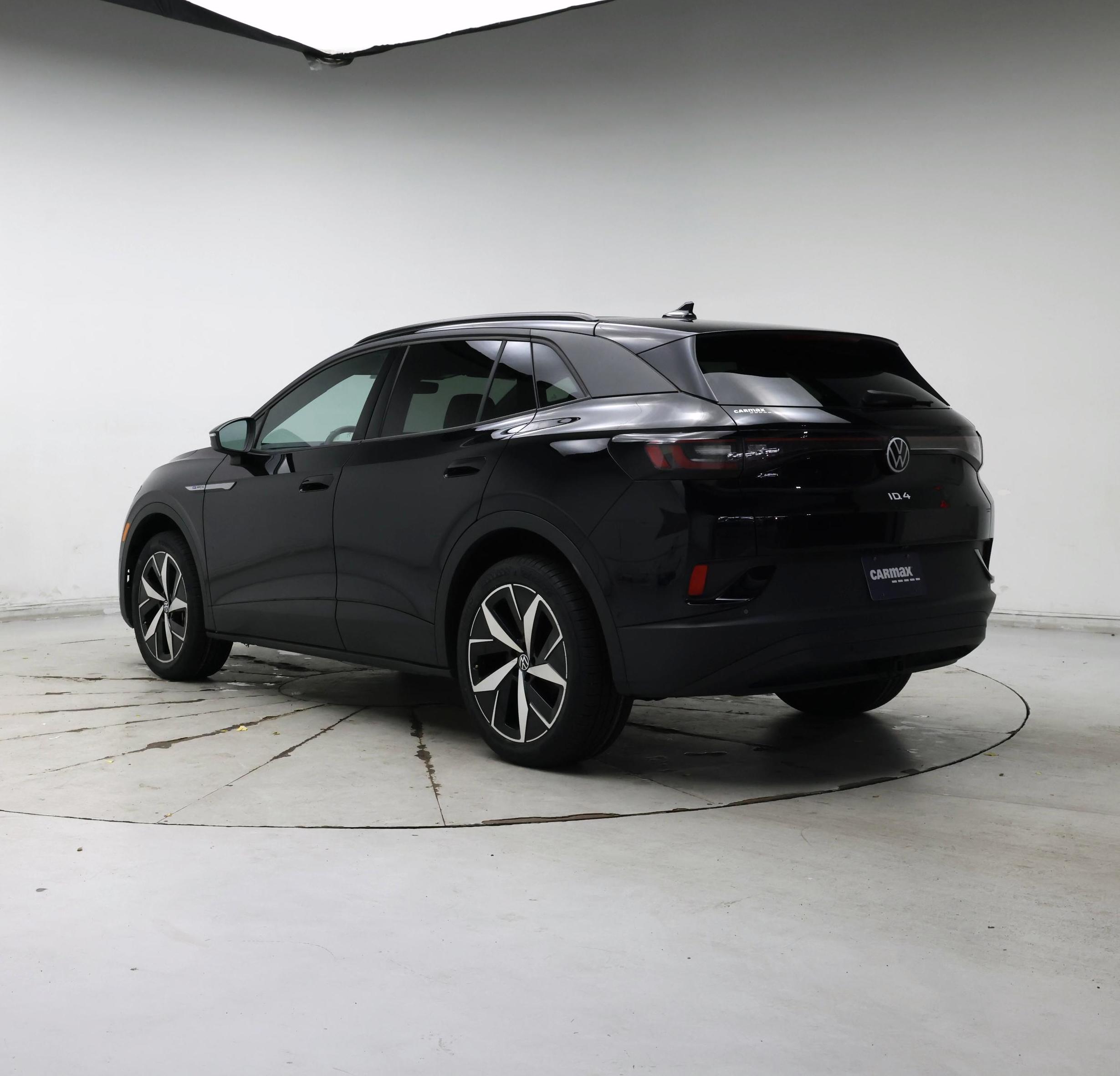 Thumbnail: 2023 Volkswagen ID.4 - 2