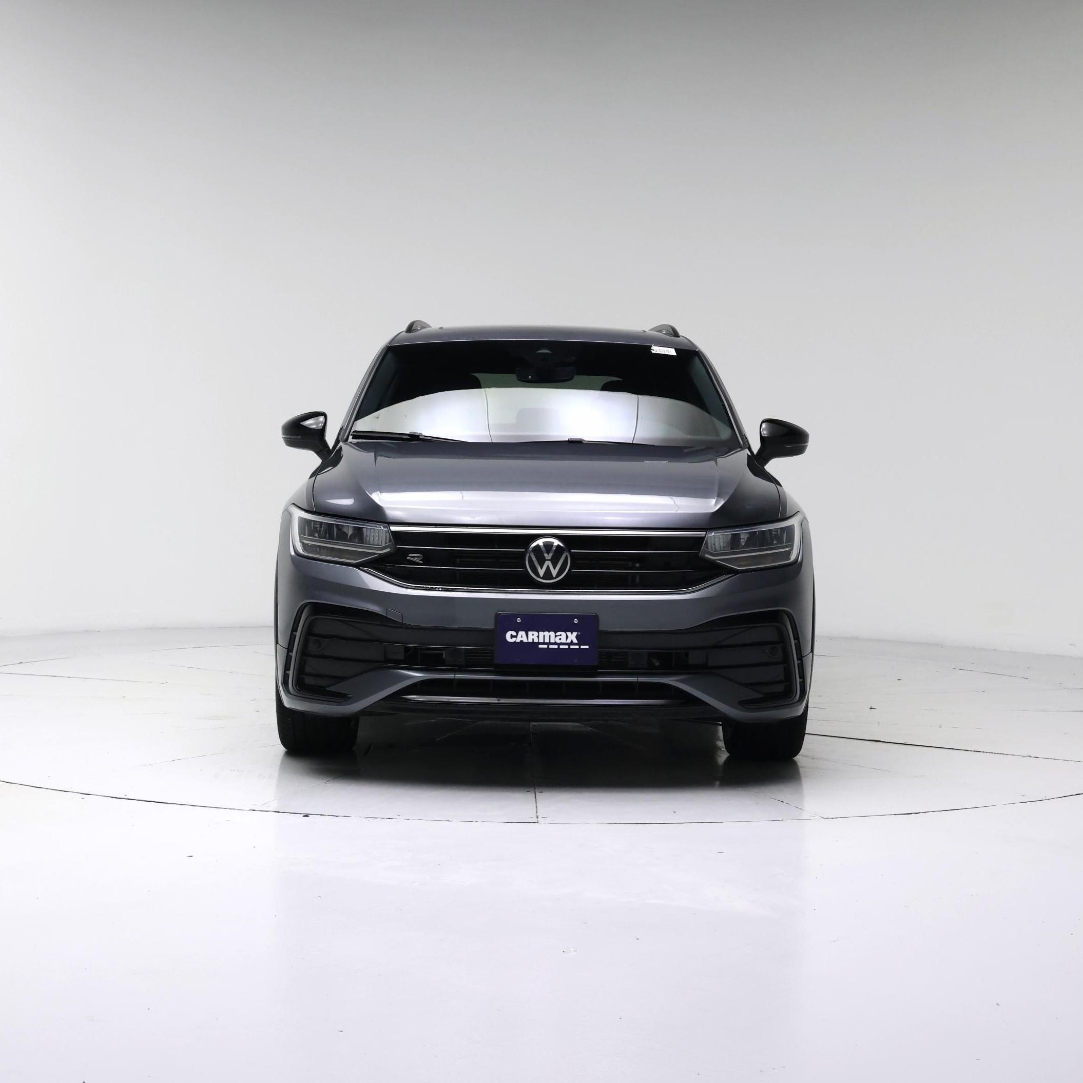 Thumbnail: 2023 Volkswagen Tiguan - 5